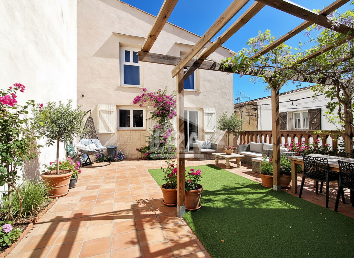 Maison de village de charme avec terrasse et garage à vendre à Rivesaltes