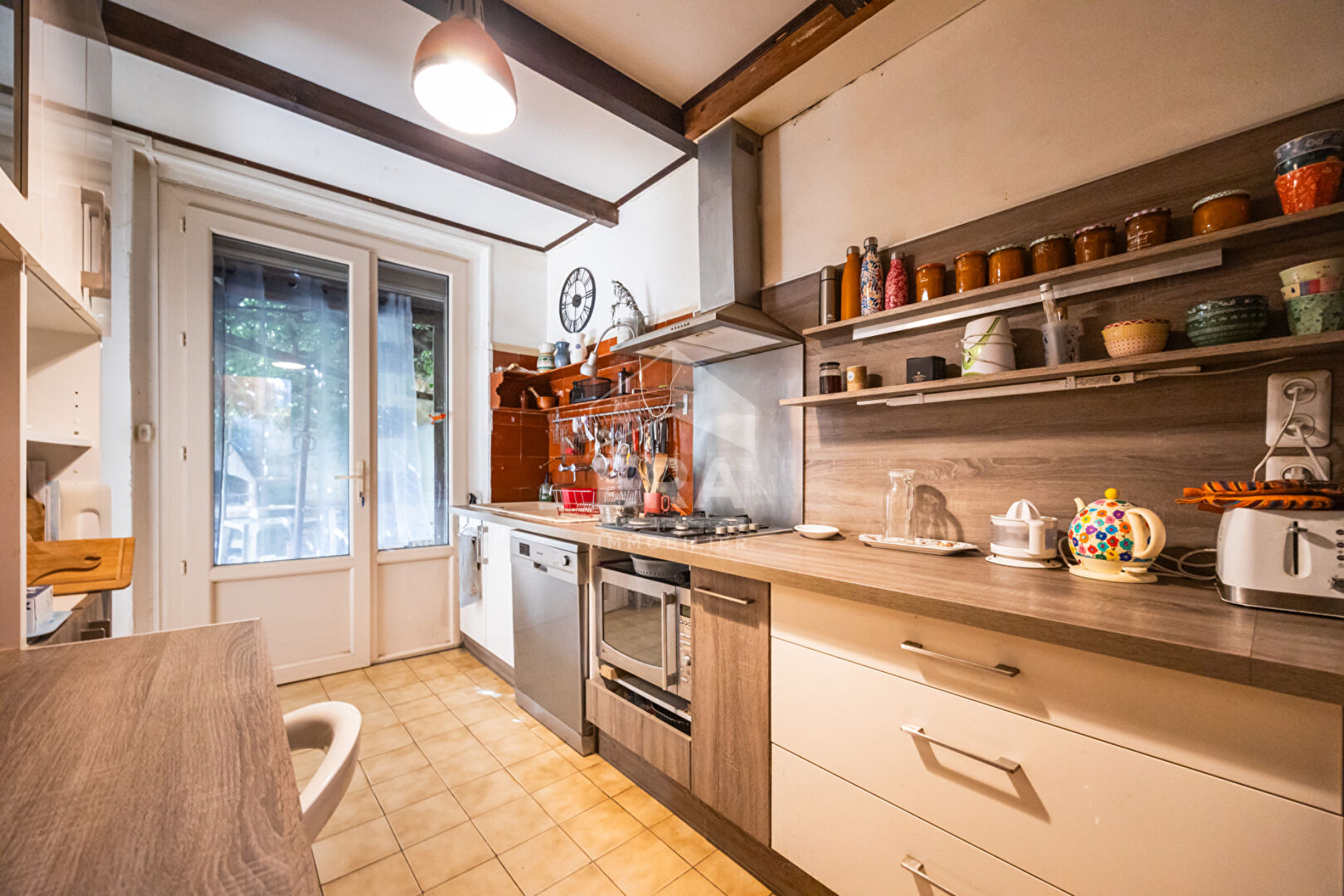 Agence immobilière de ERA IMMOBILIER CHATEAU ROUSSILLON