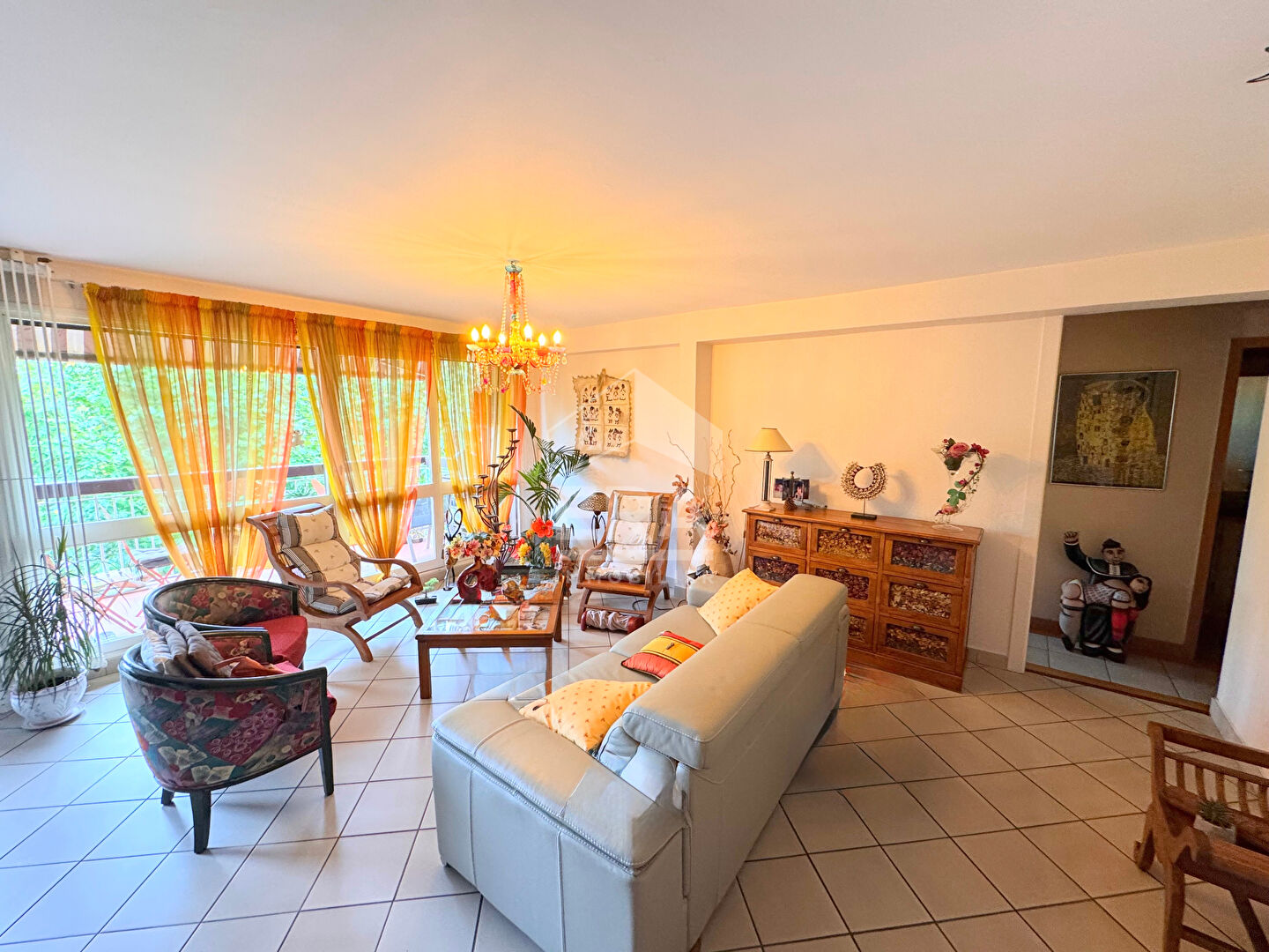 Agence immobilière de ERA IMMOBILIER CHATEAU ROUSSILLON