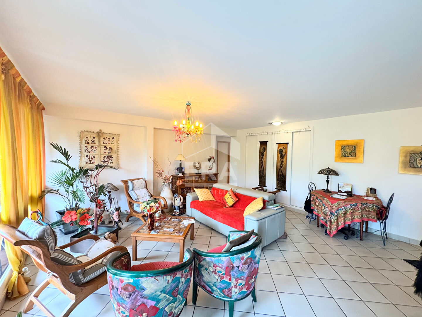 Photo À vendre au coeur de Perpignan : Appartement 3 pièces avec terrasse et garage image 4/6