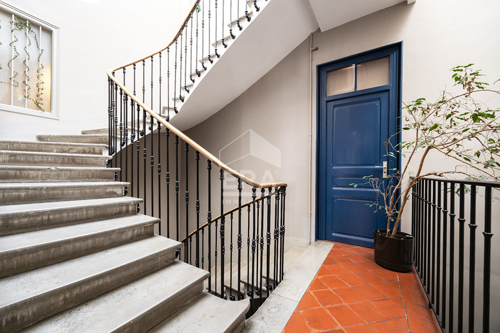 Agence immobilière de ERA IMMOBILIER CHATEAU ROUSSILLON