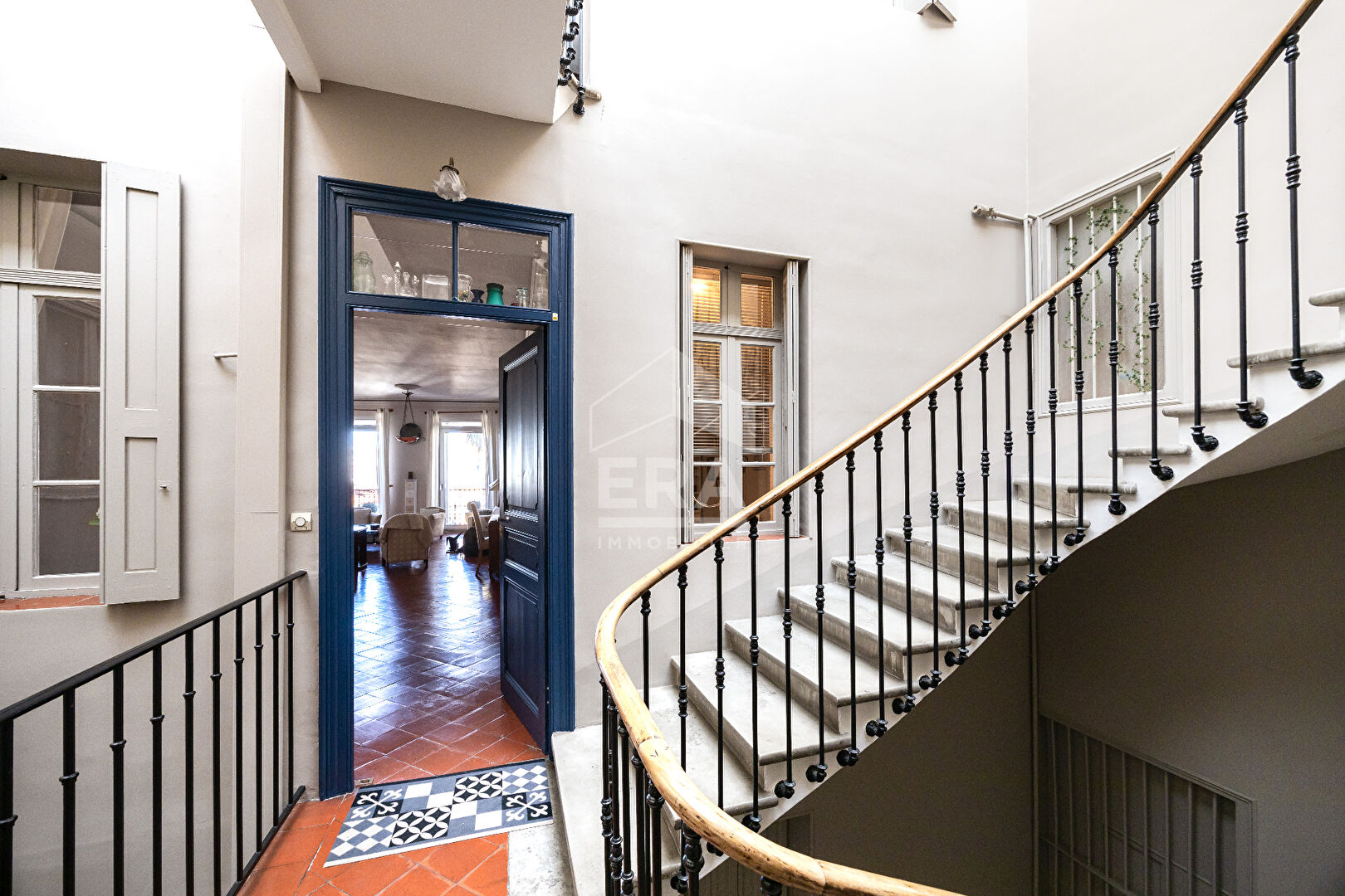 Agence immobilière de ERA IMMOBILIER CHATEAU ROUSSILLON