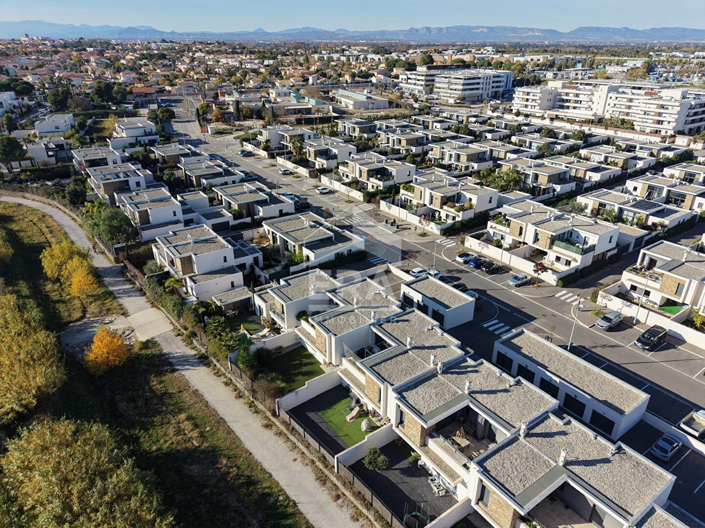 Agence immobilière de ERA IMMOBILIER CHATEAU ROUSSILLON