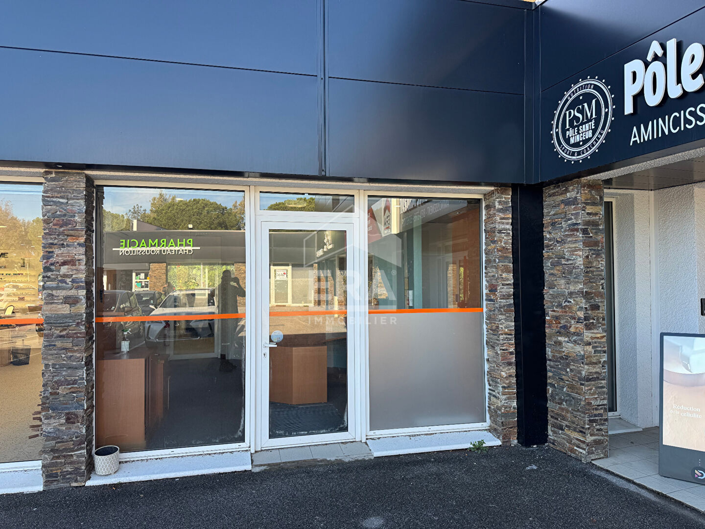 Photo Perpignan Château Roussillon : Bureau à louer image 1/6