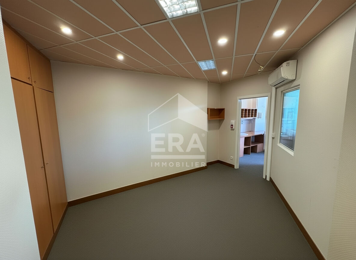 Photo Perpignan Château Roussillon : Bureau à louer image 5/6