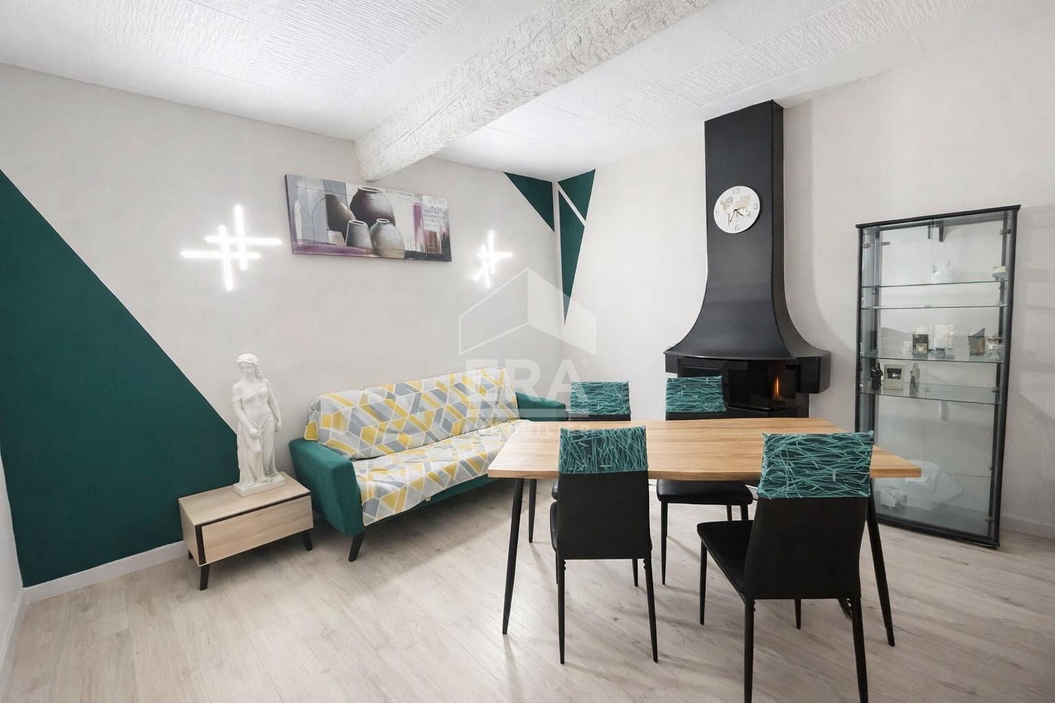 Agence immobilière de ERA IMMOBILIER CHATEAU ROUSSILLON