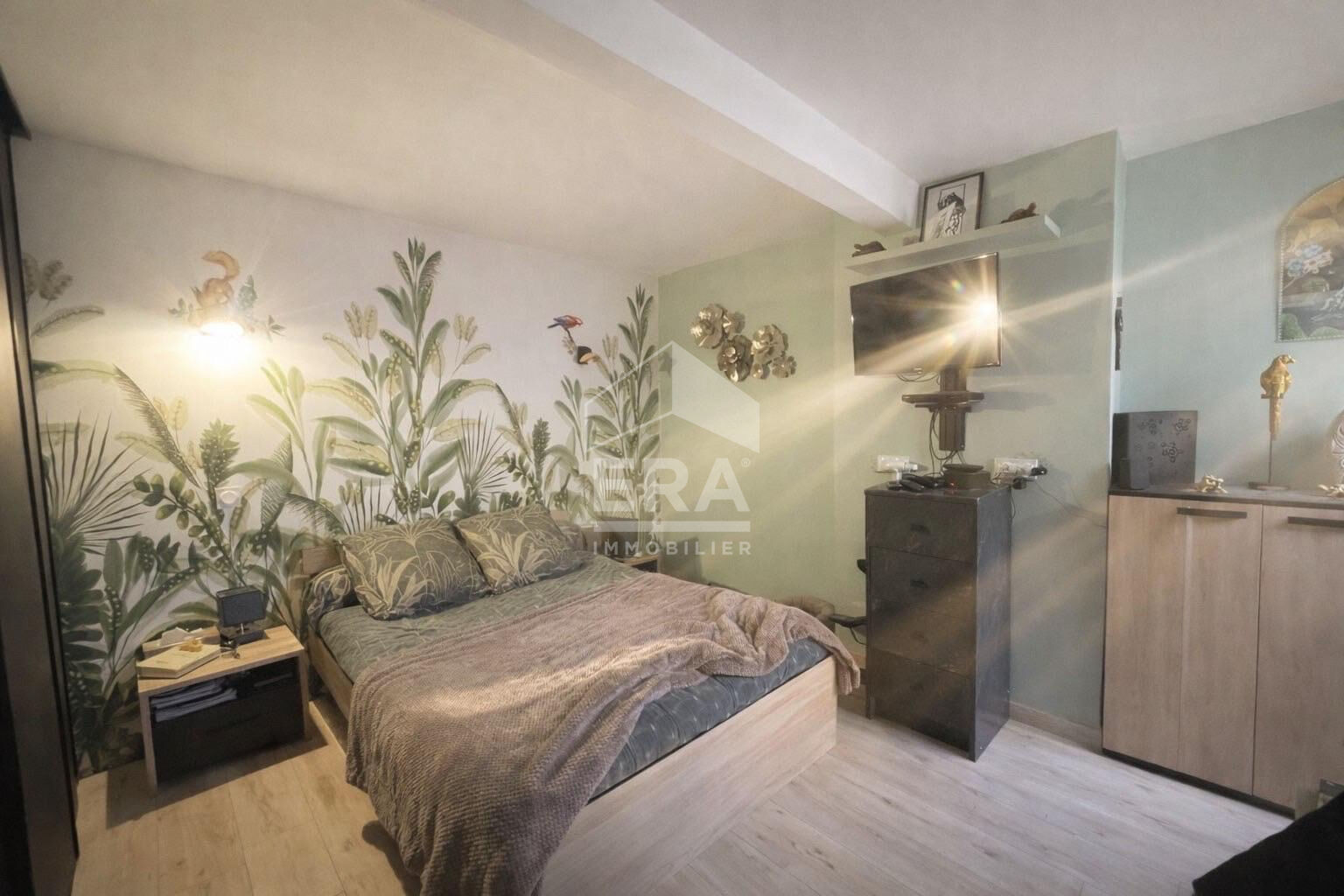 Agence immobilière de ERA IMMOBILIER CHATEAU ROUSSILLON