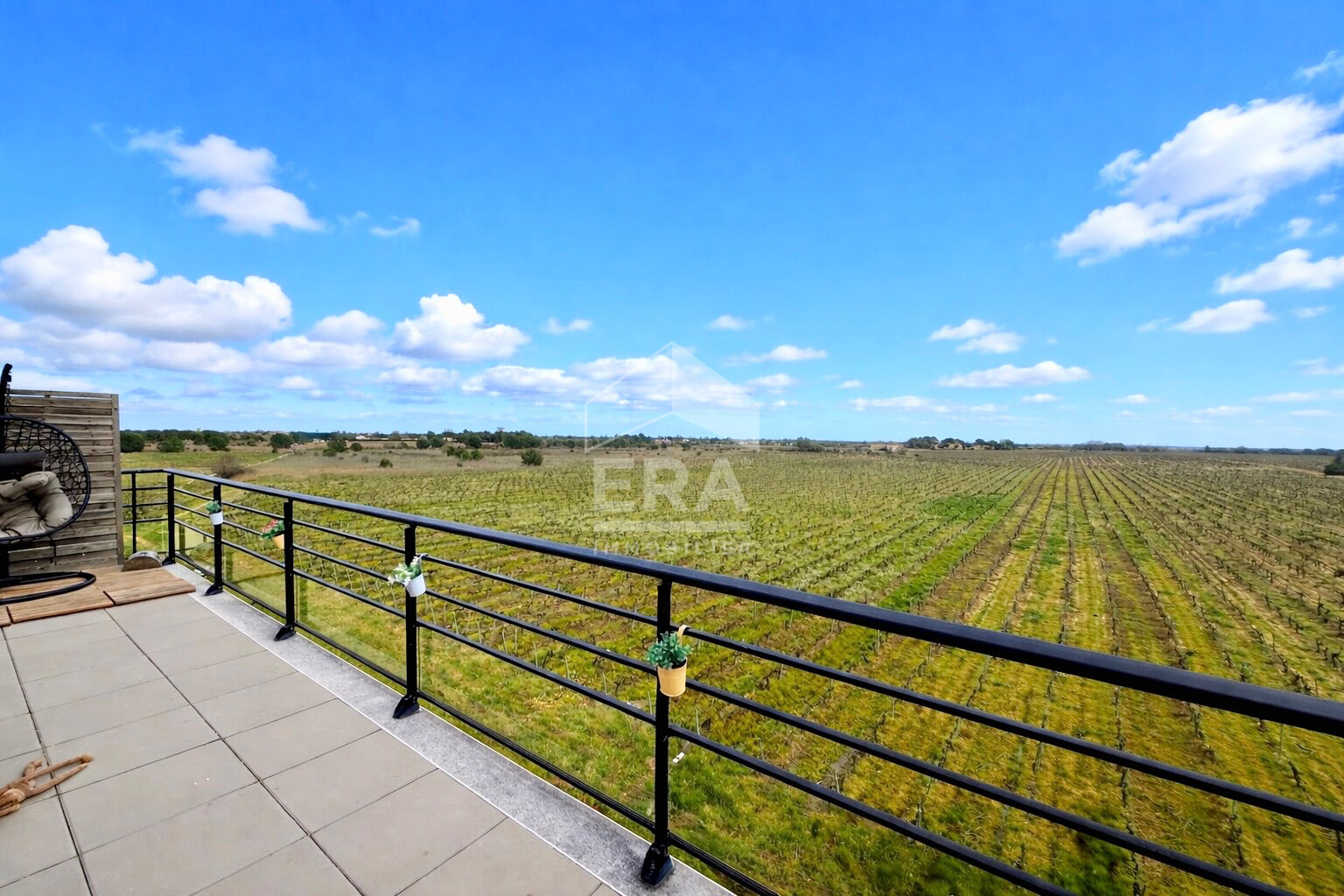 Agence immobilière de ERA IMMOBILIER CHATEAU ROUSSILLON