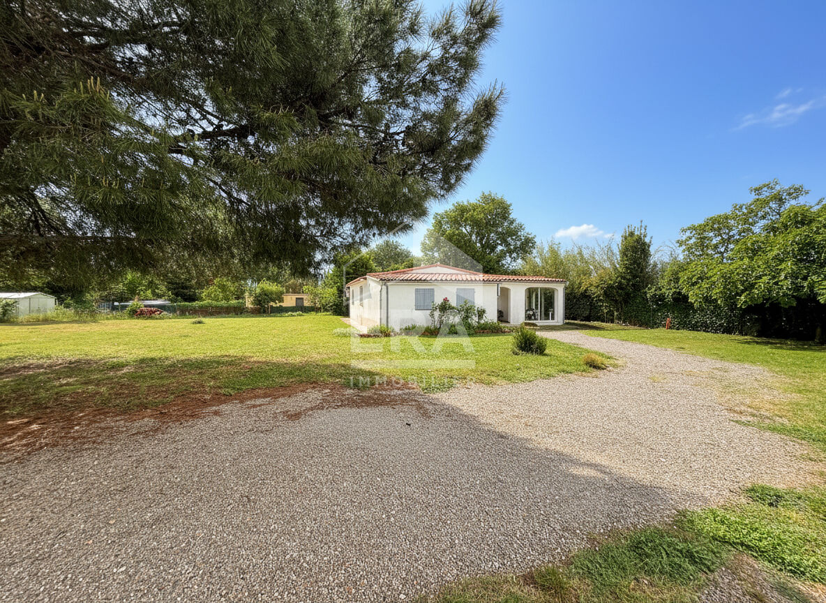Agence immobilière de ERA IMMOBILIER CHATEAU ROUSSILLON