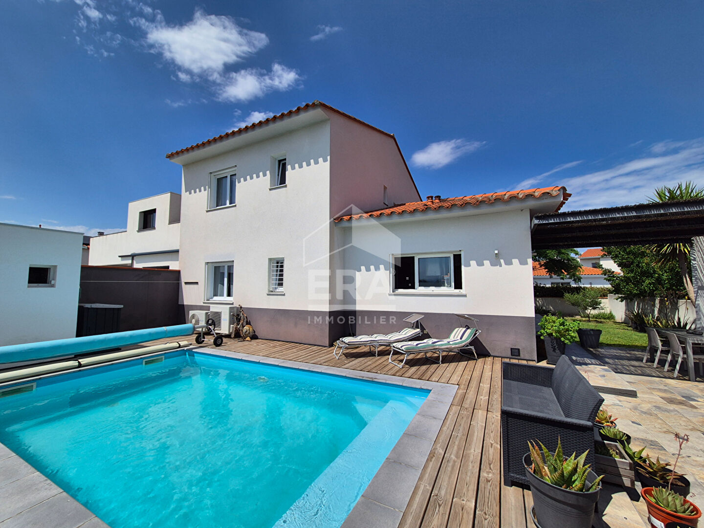 Agence immobilière de ERA IMMOBILIER CHATEAU ROUSSILLON
