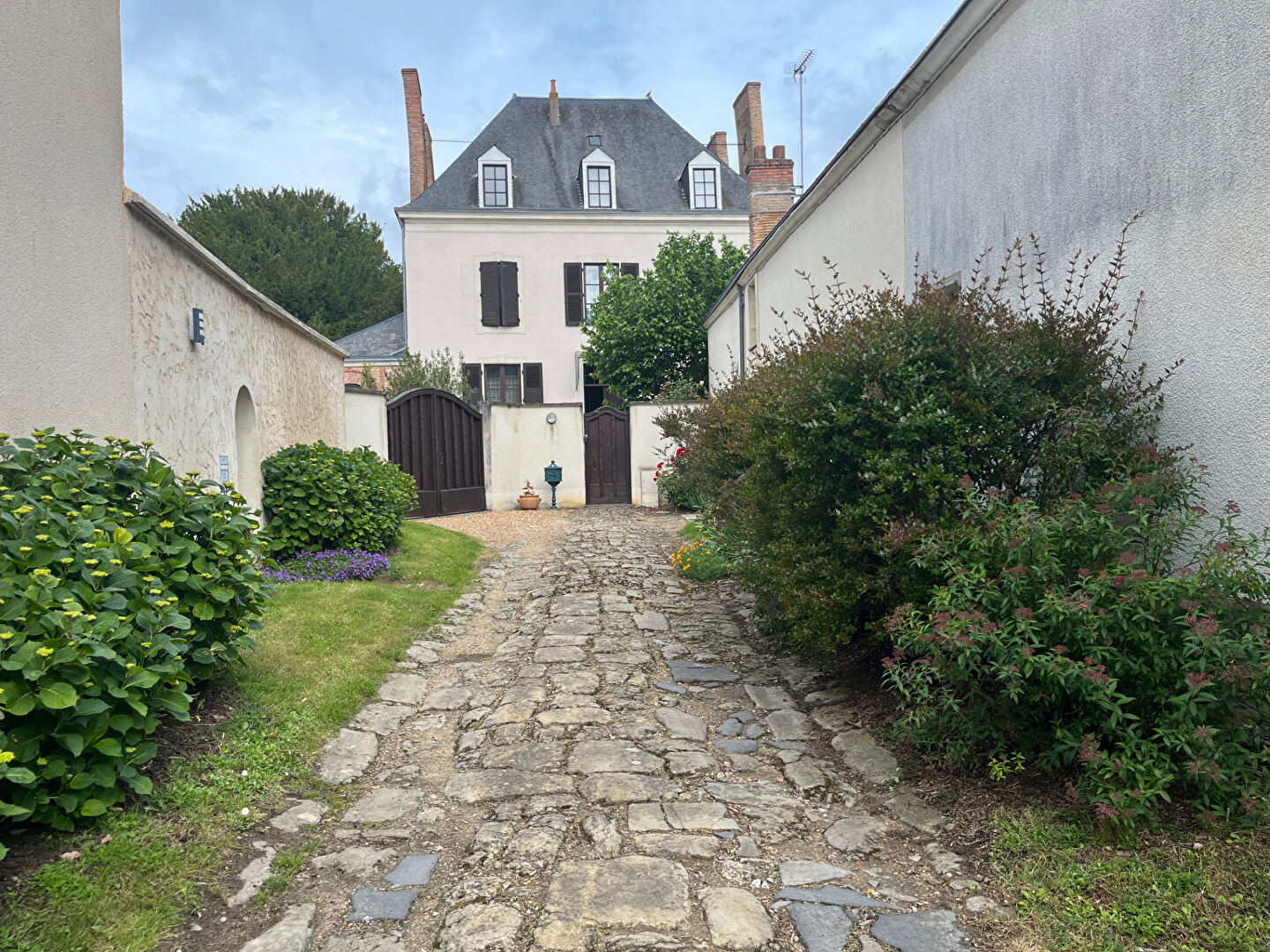 Maison bourgeoise Noyen-sur-sarthe - 398m2