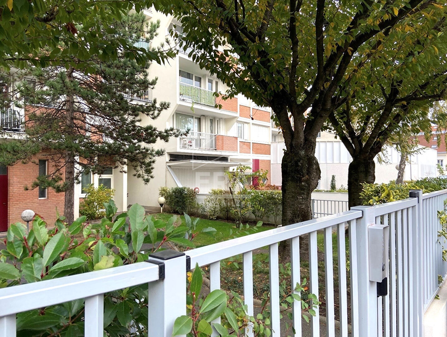 Photo Appartement Chatillon 3 pièce(s) 67 m2 image 4/6