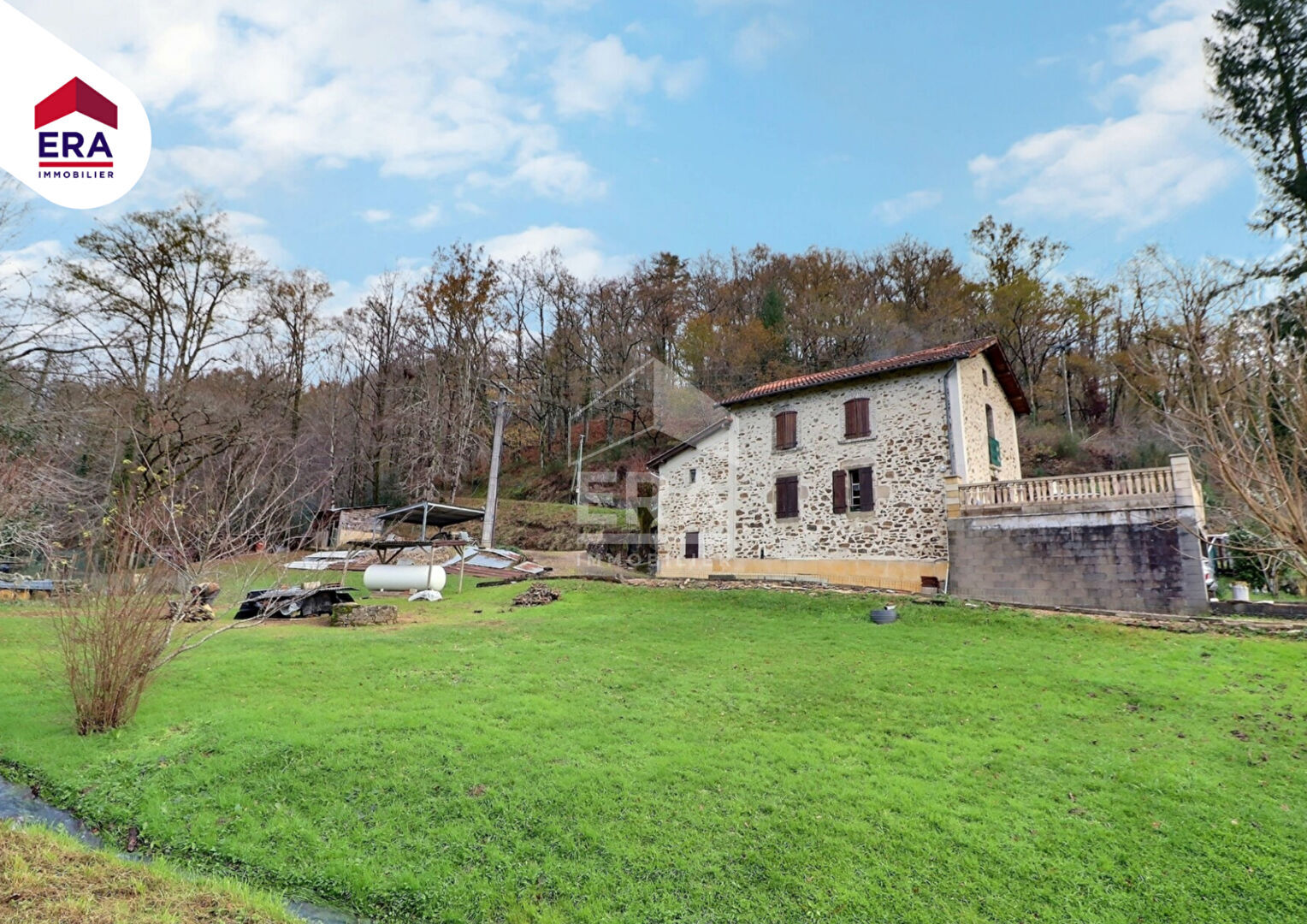 Maison en pierre de 1900 à Viazac !!!!