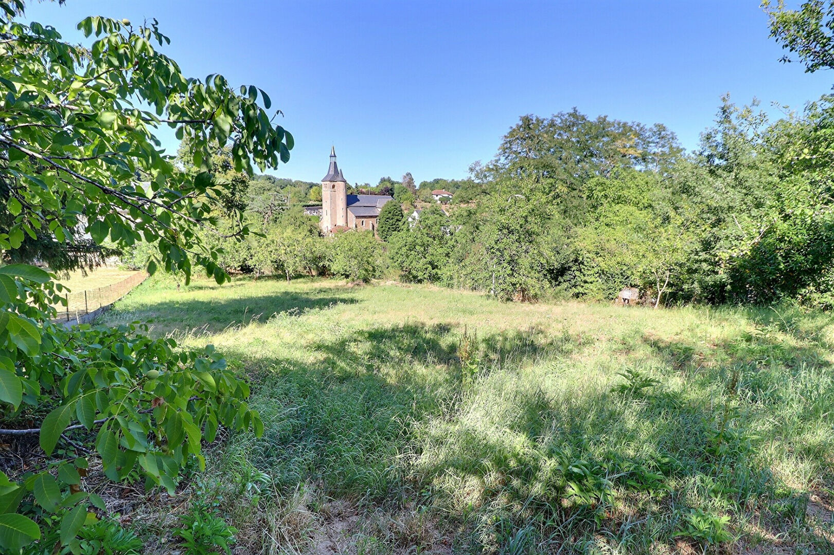 Terrain à vendre de 1327 m² à Savignac - Réf 1327