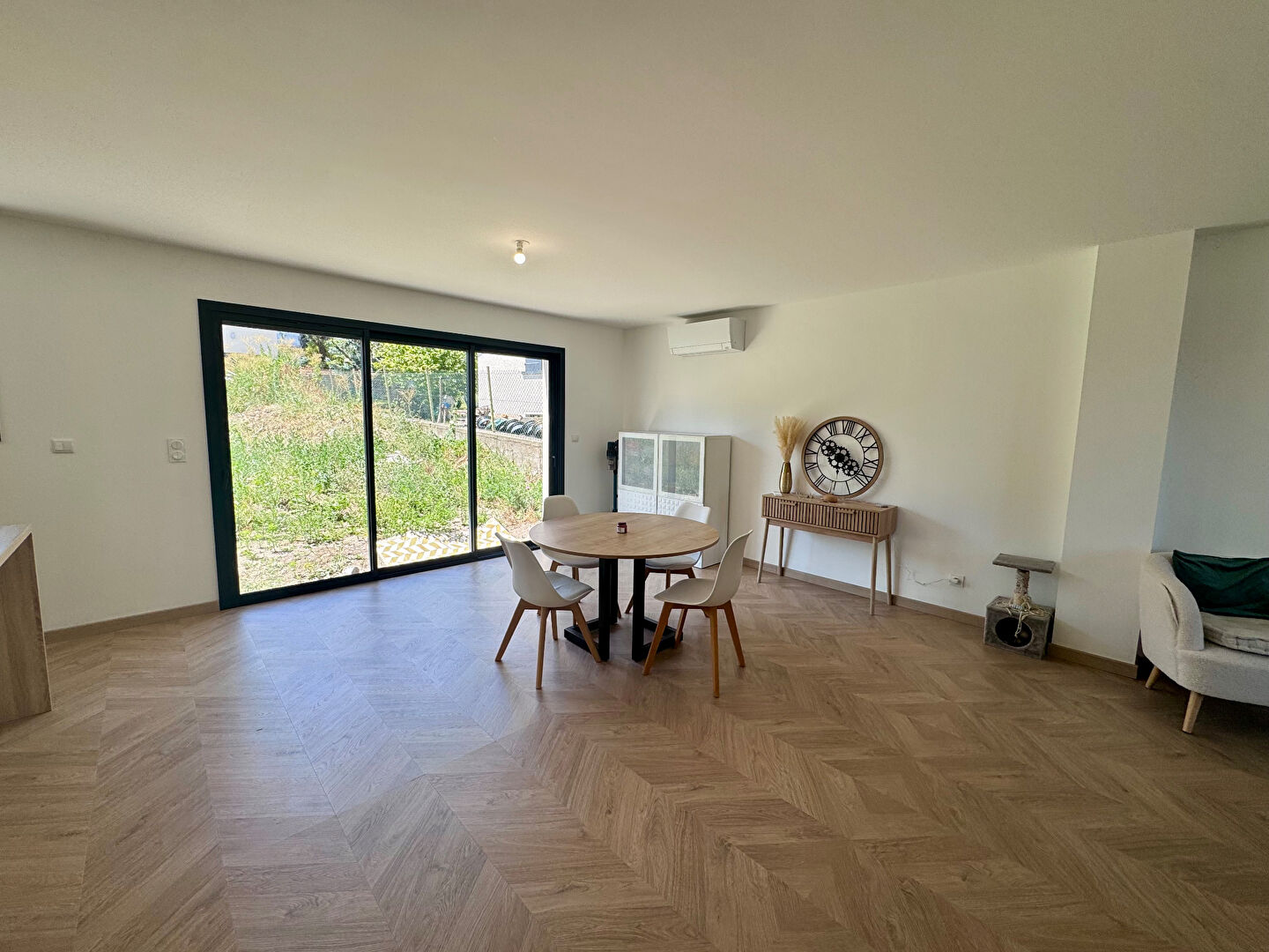 Photo Maison  Neuve, 3 chambres à Cournon D Auvergne image 6/6