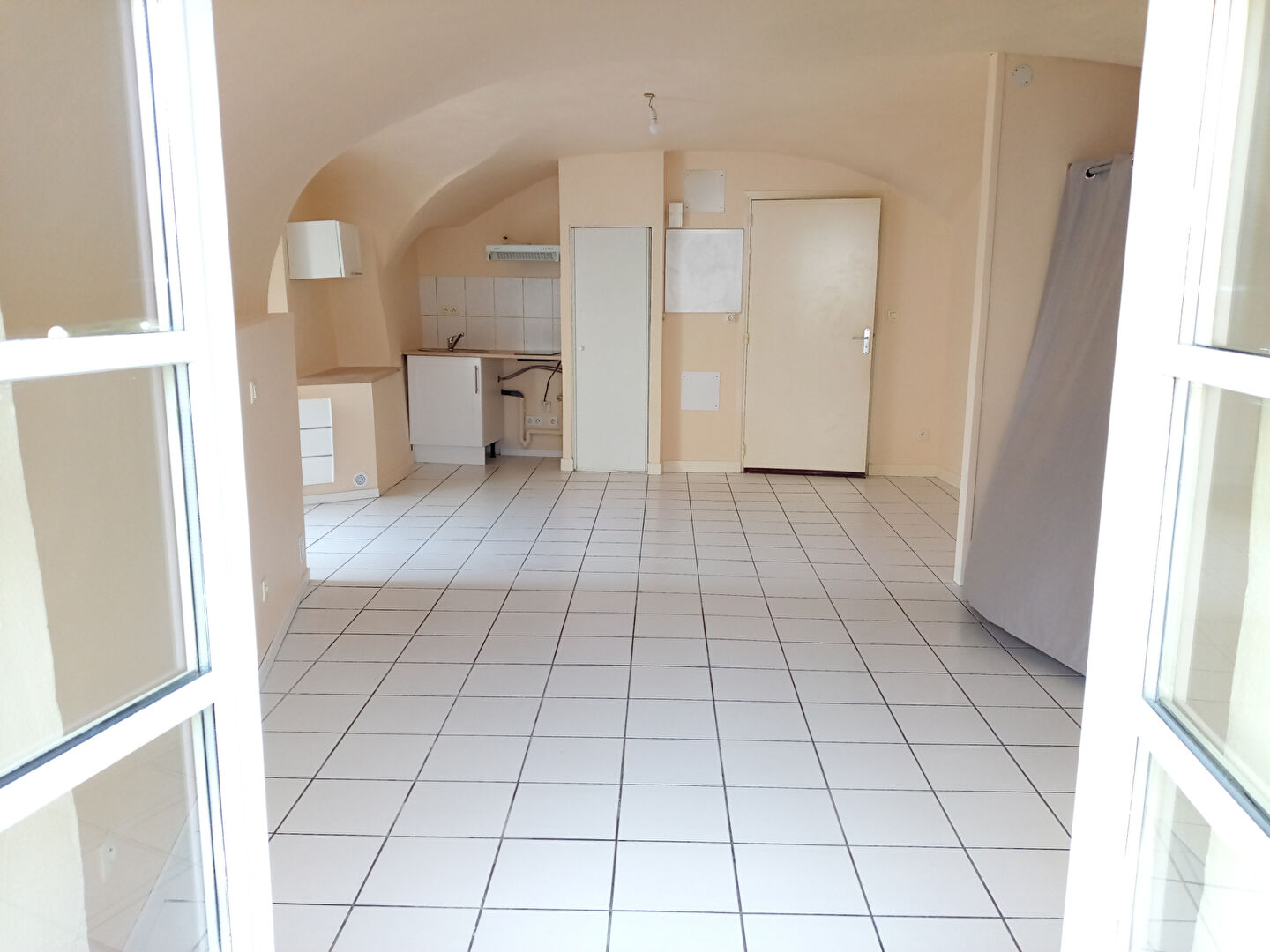 Appartement Vic Le Comte loué