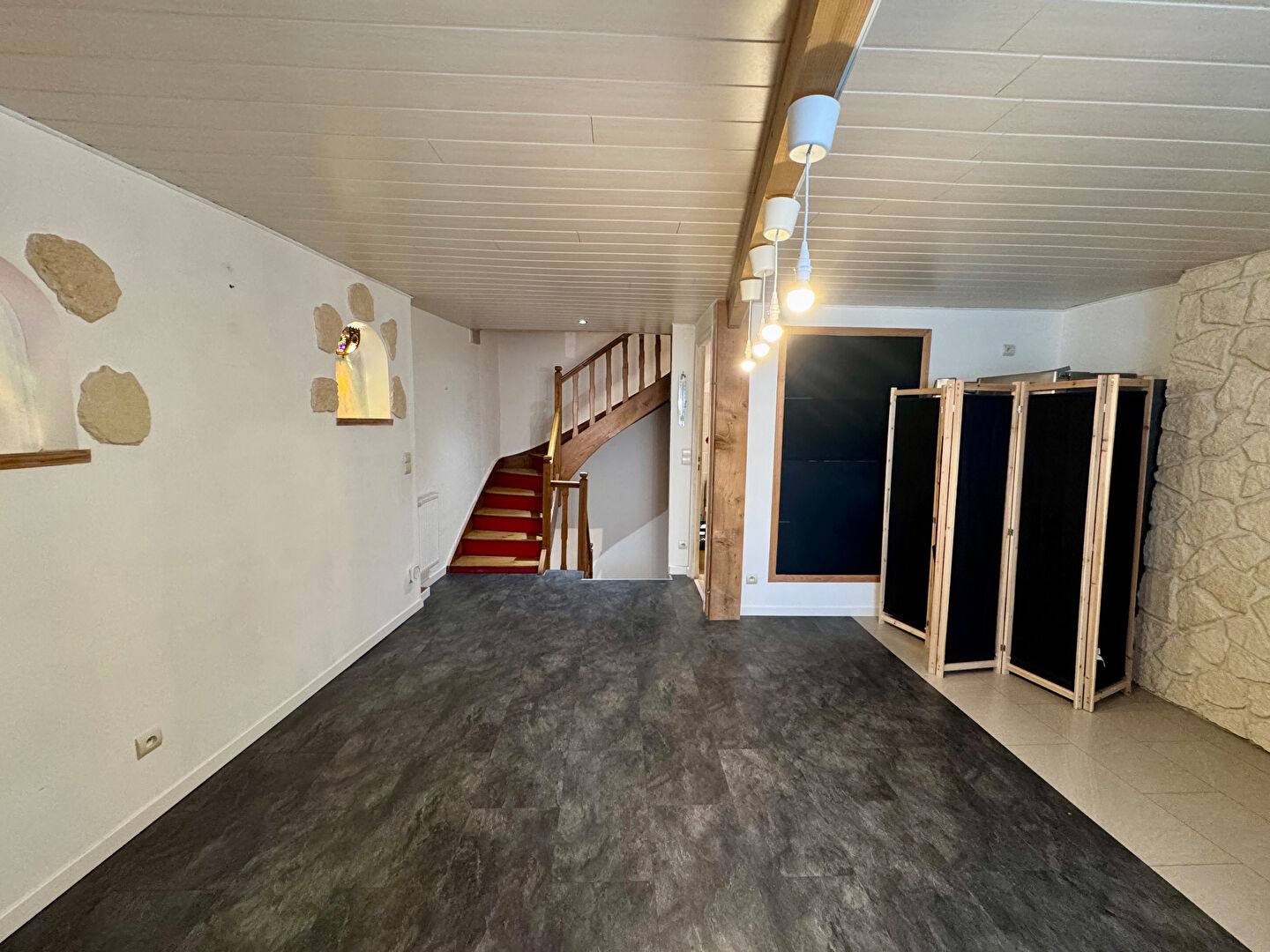Photo Grande Maison de bourg, 132 m2, 3 chambres, village médiéval image 2/6