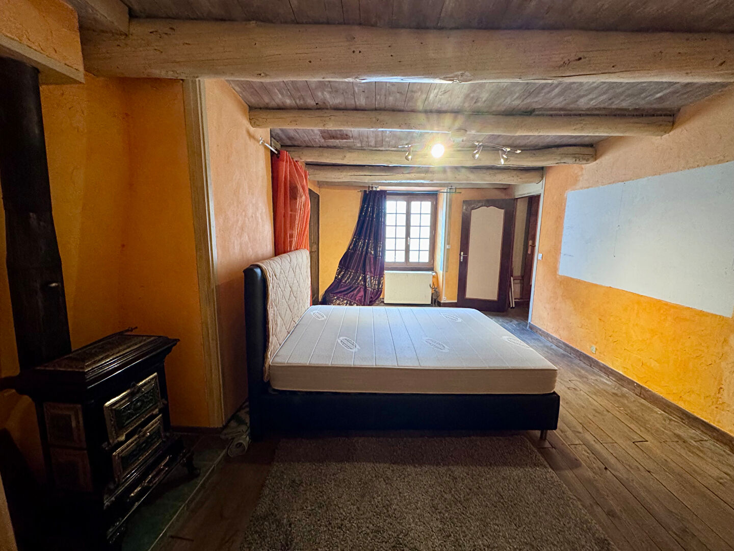 Photo Grande Maison de bourg, 132 m2, 3 chambres, village médiéval image 5/6