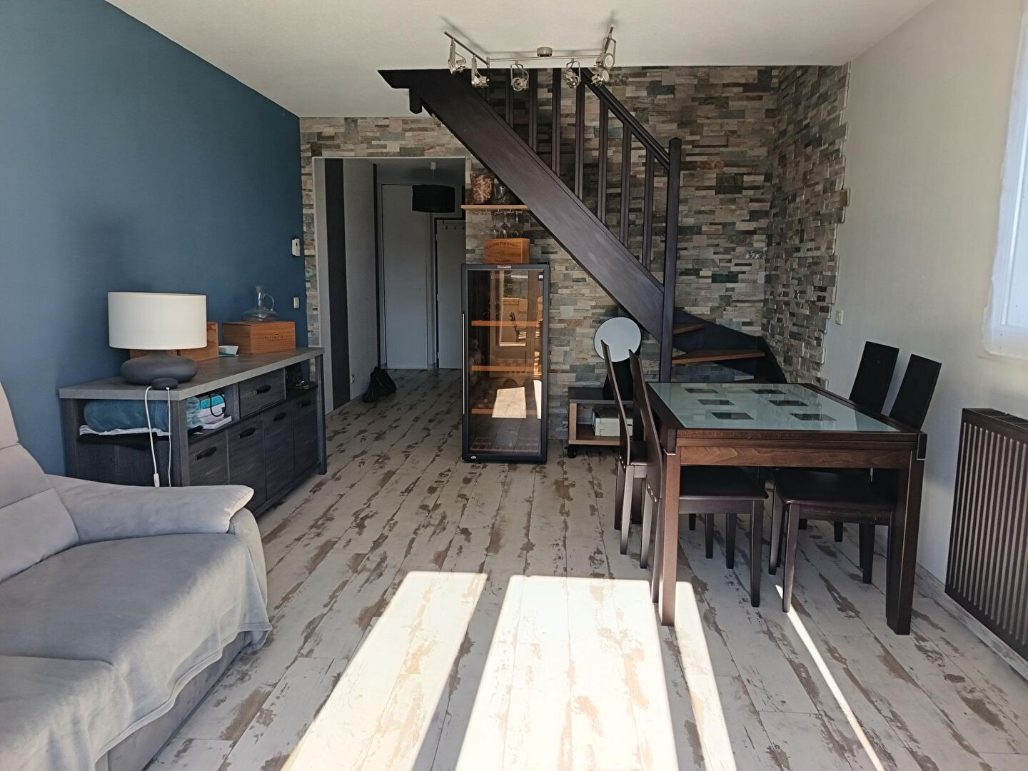 Appartement en DUPLEX T3 avec 2 CHAMBRES + TERRASSE + Cave