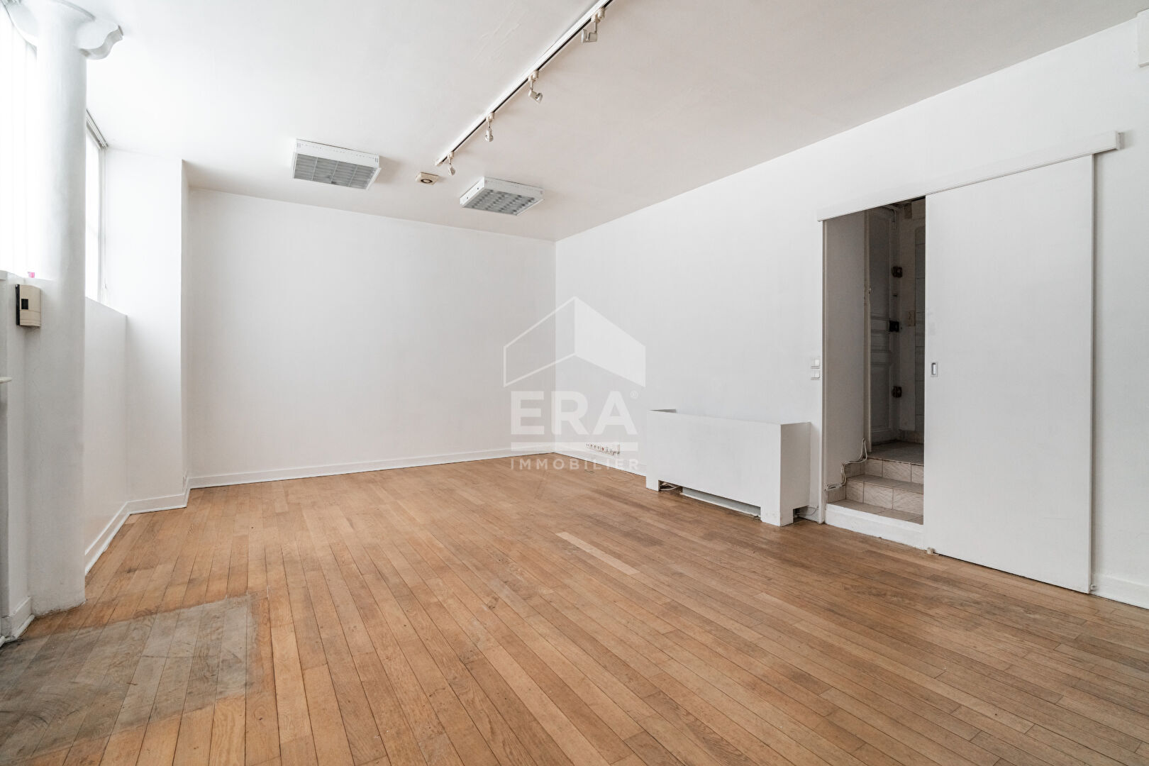 Photo Local commercial - 48m² image 4/6