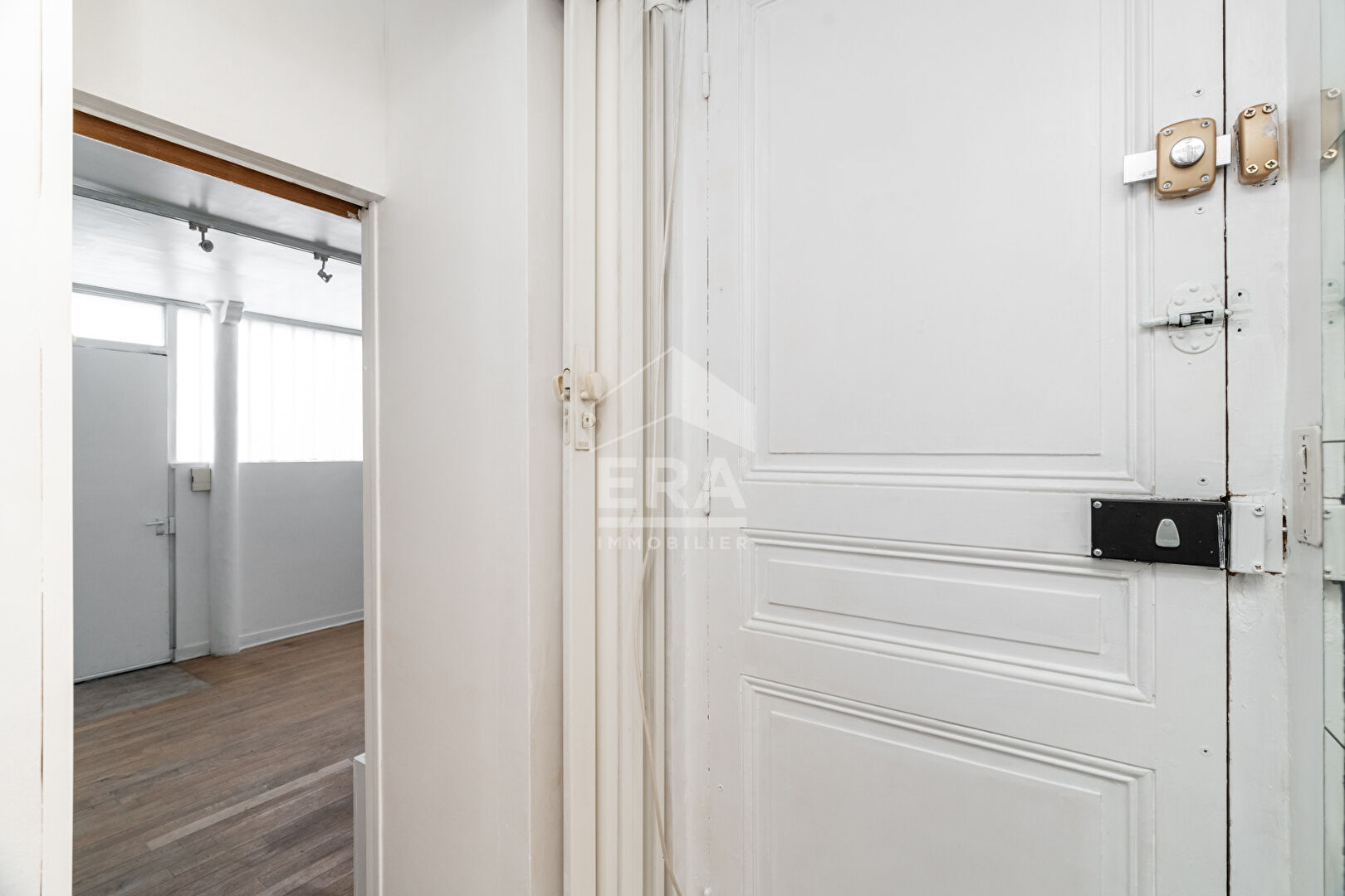 Photo Local commercial - 48m² image 5/6