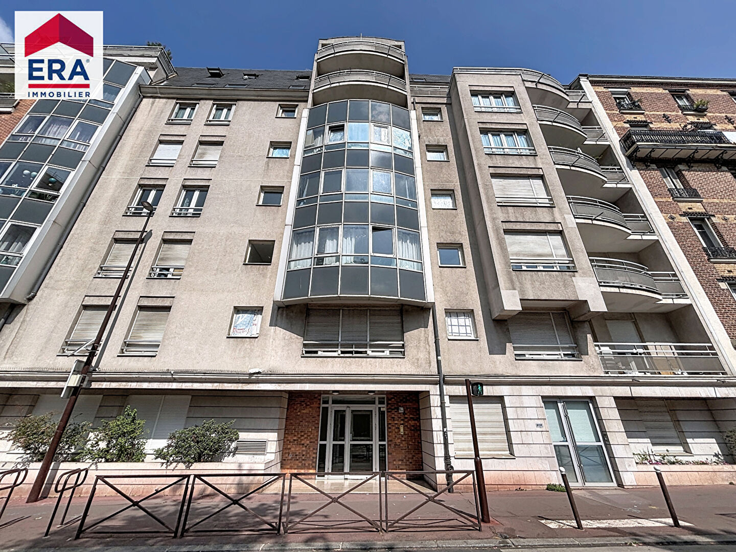 APPARTEMENT 3 PIECES 70M² + PARKING + CAVE