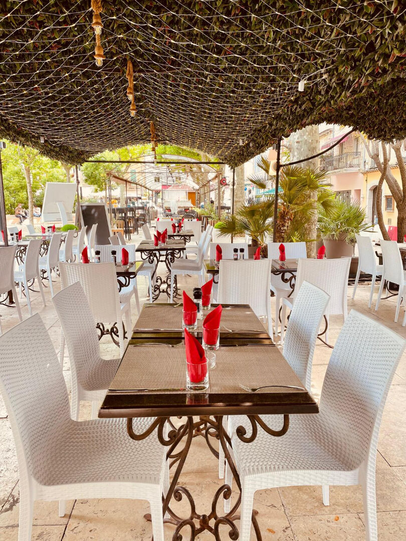 Photo RESTAURANT  PLACE DE VENCE image 2/2