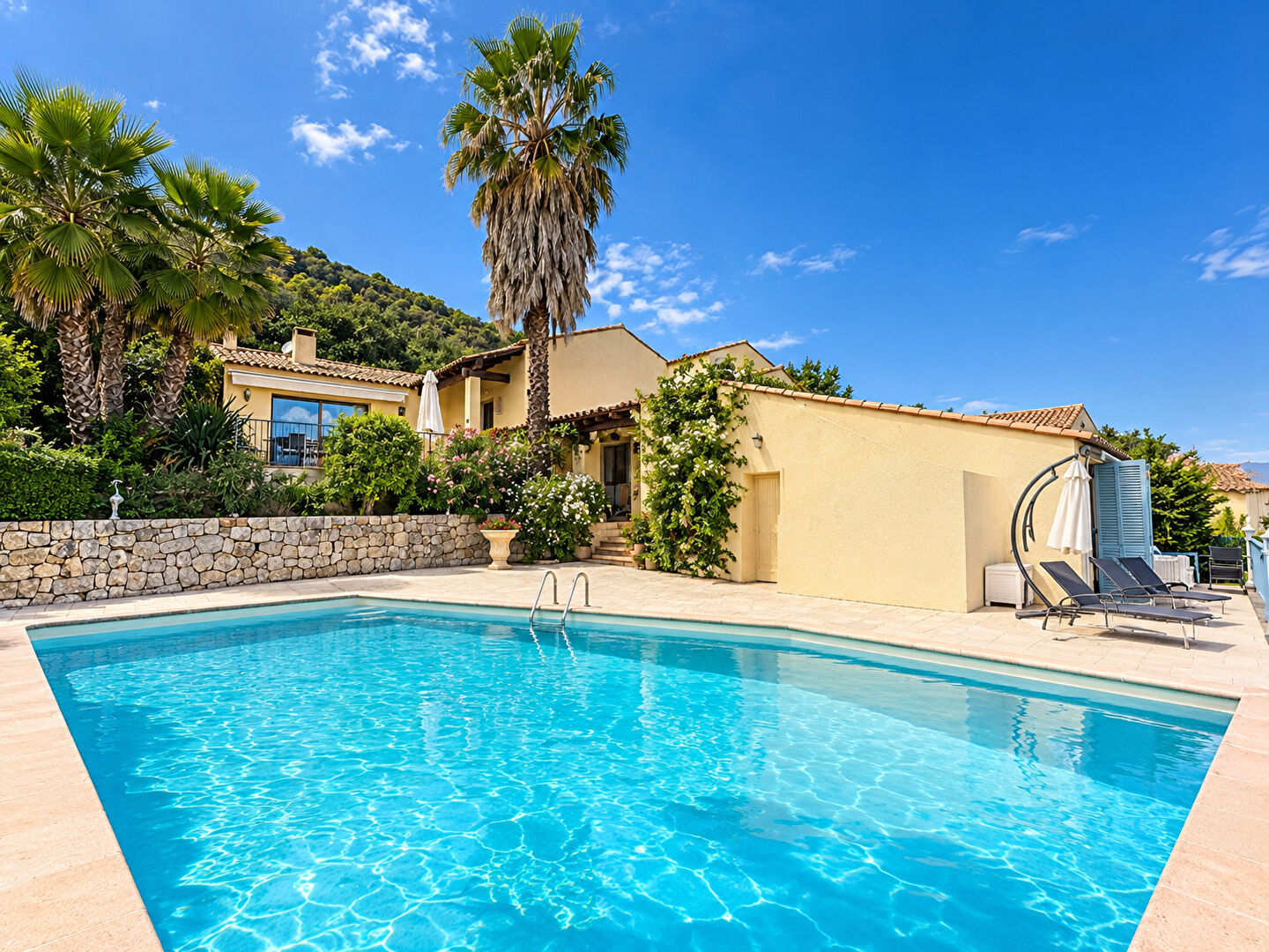 Agence immobilière de ERA SAINT LAURENT DU VAR
