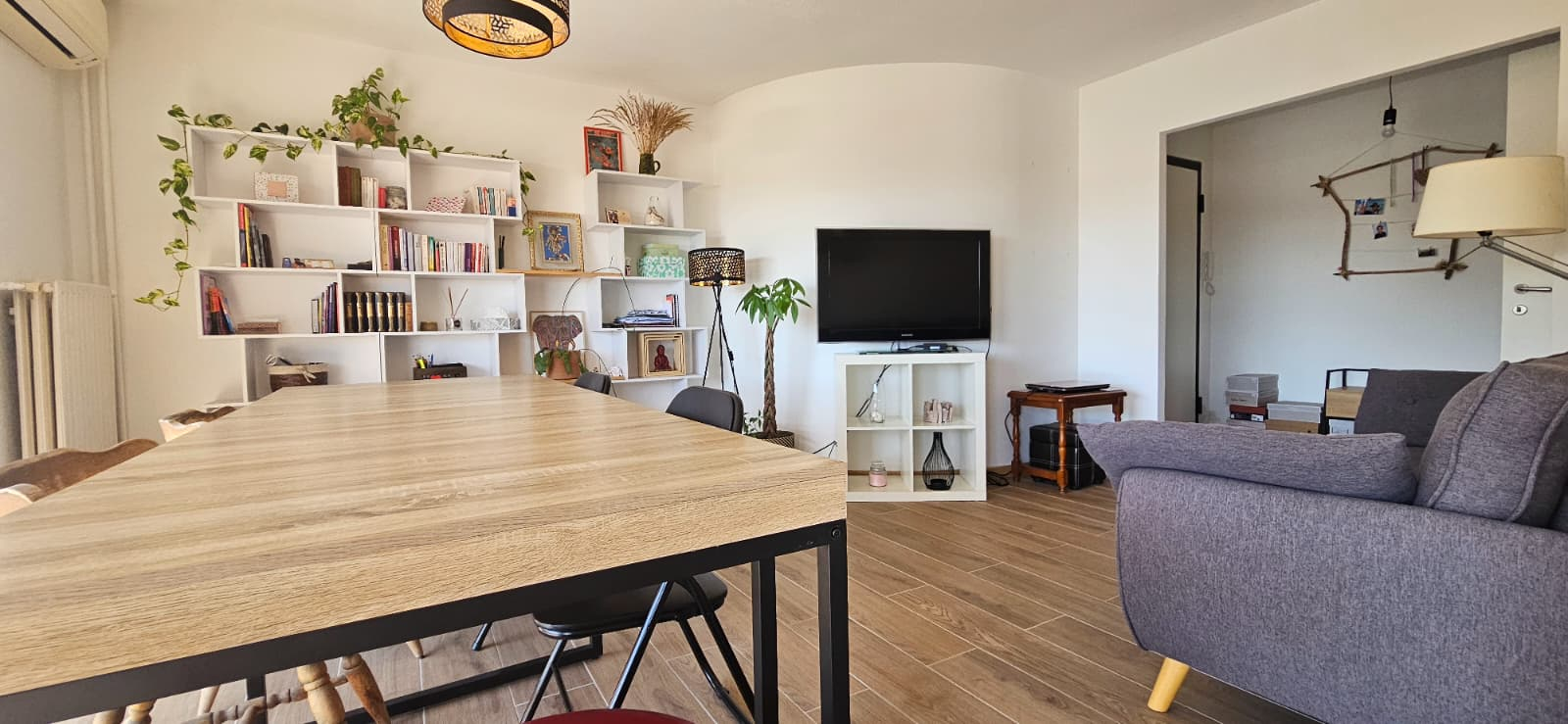 Photo A Vendre Nice St ROCH grand 2 pieces avec dressing, garage et cave image 2/6