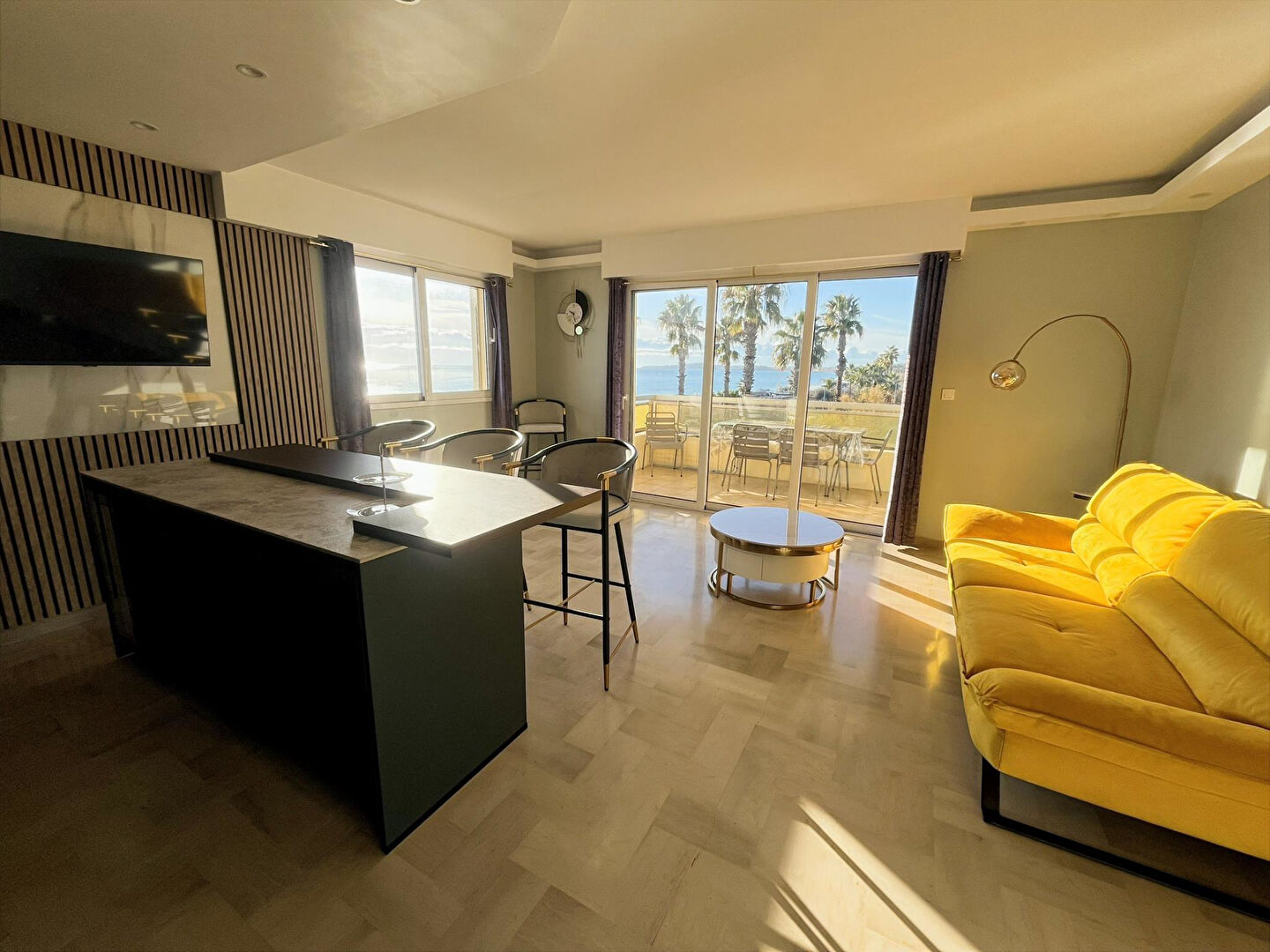 Agence immobilière de ERA SAINT LAURENT DU VAR