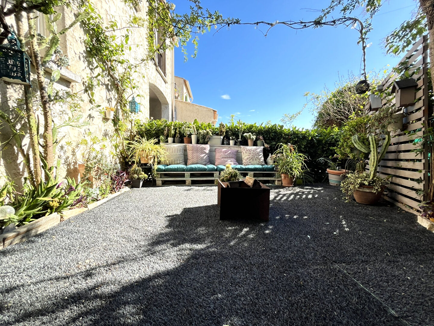 Agence immobilière de ERA SAINT LAURENT DU VAR