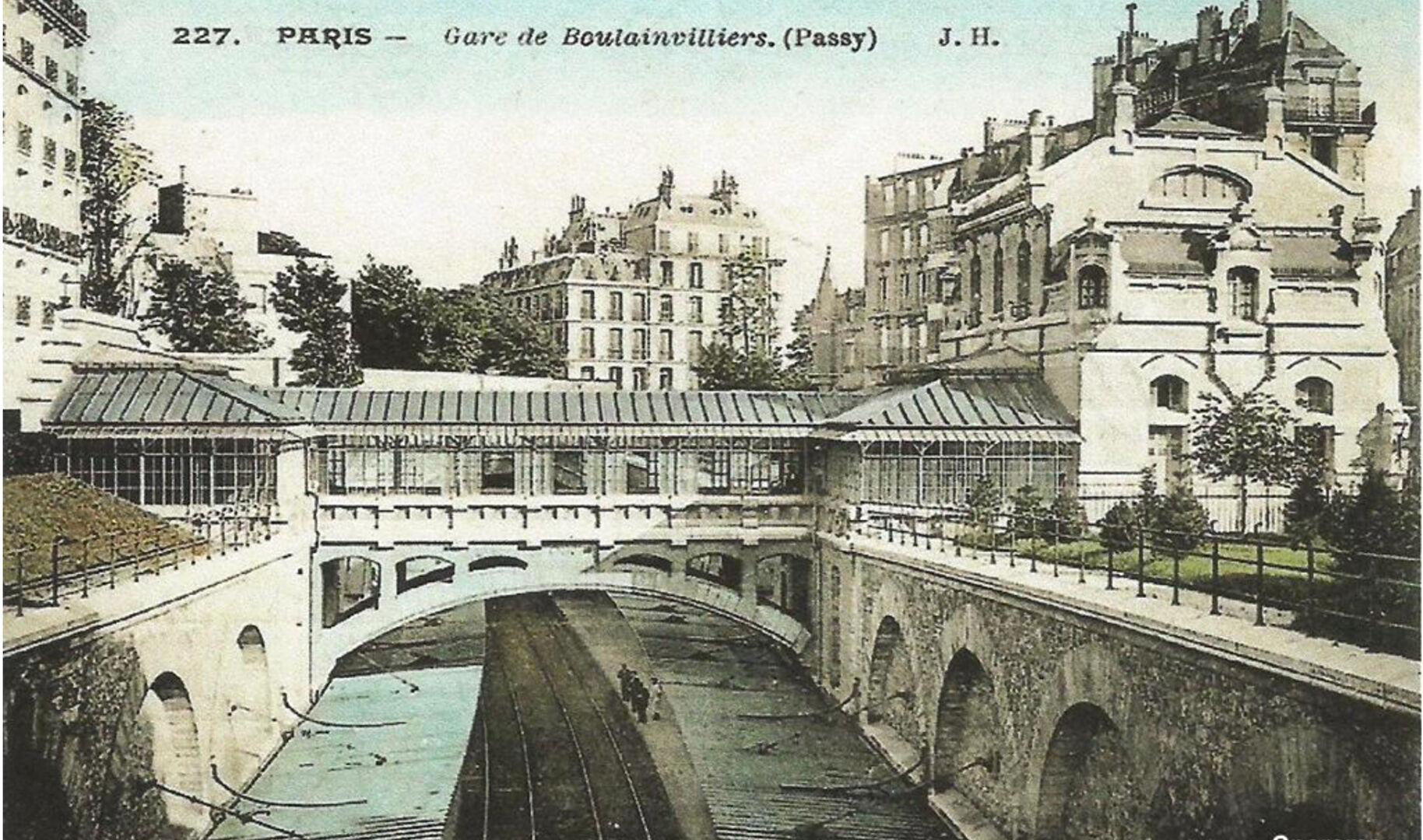 Photo Appartement Paris 5 pièce(s) 110 m2 image 1/2