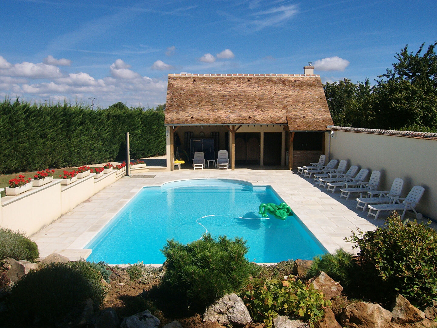 77 Seine et Marne - 18 km de Fontainebleau - 80 km de Paris 460 m² habitable