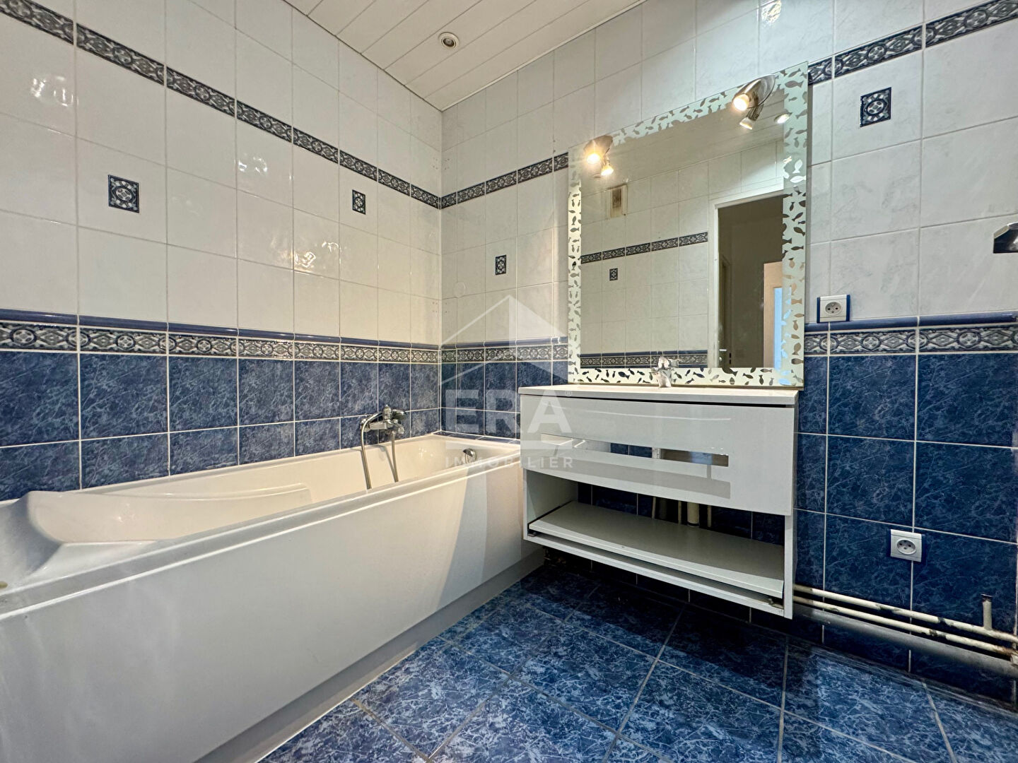 Photo Appartement LIEUSAINT 3 pièce(s) 61.27 m2 image 4/6