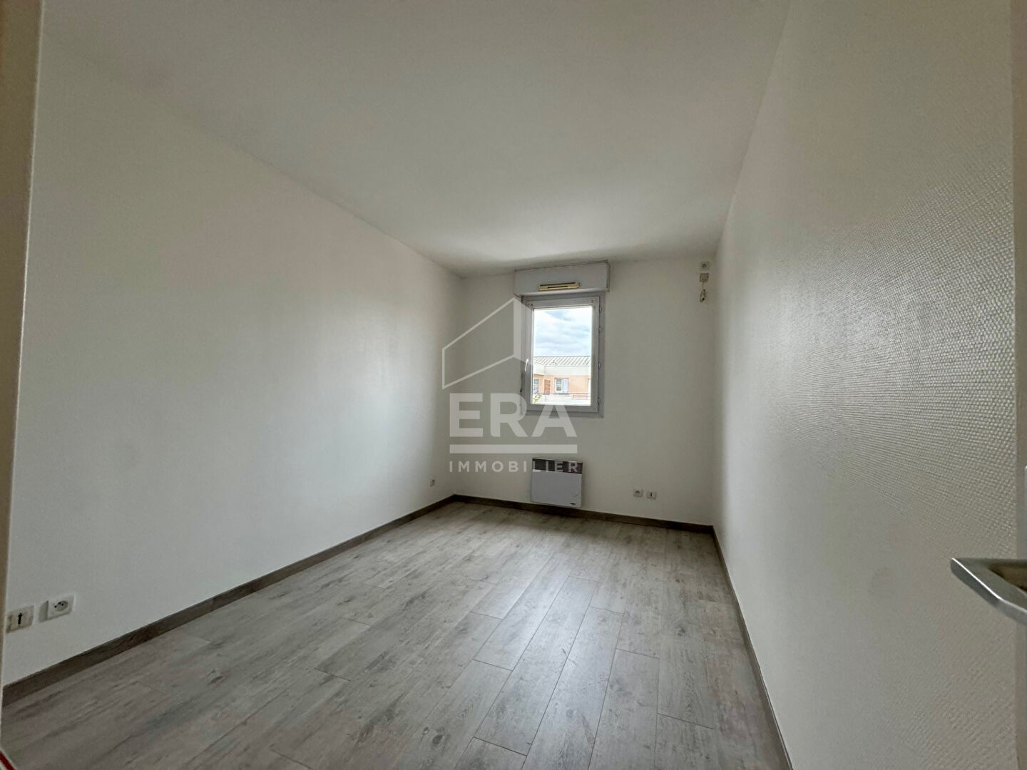 Photo Appartement LIEUSAINT 3 pièce(s) 61.27 m2 image 5/6