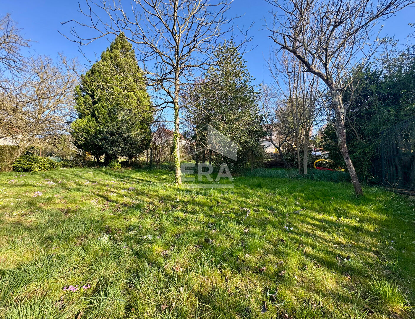 Photo Terrain à bâtir Combs La Ville 658 m2 image 2/3