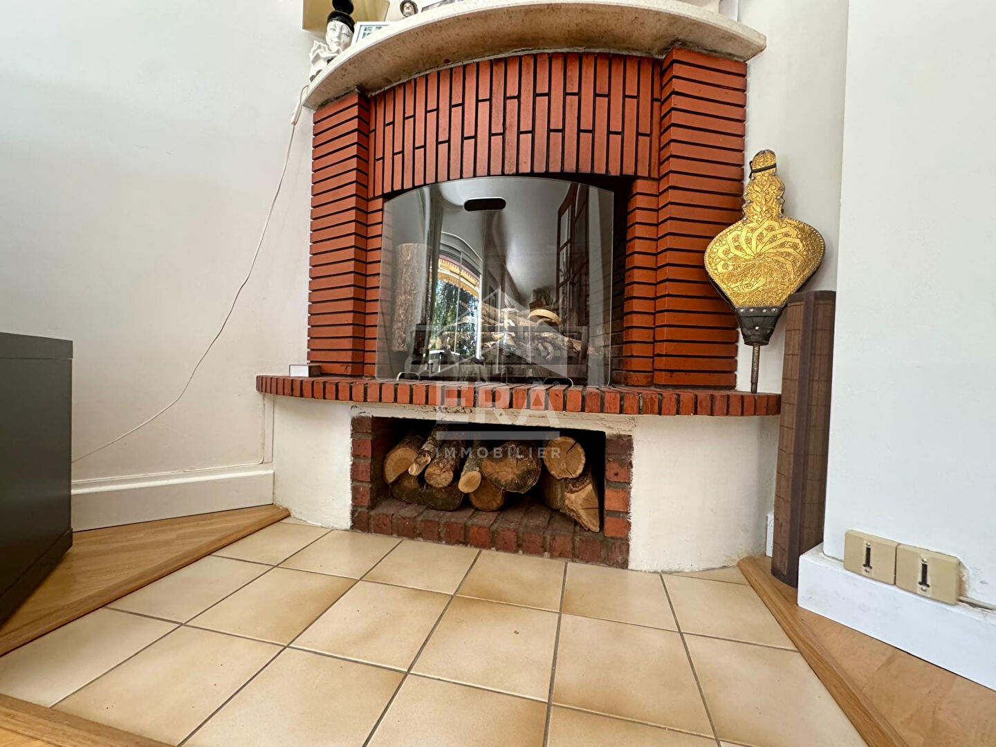 Photo T3 lumineux de 69,5 m² avec balcon, garage, cave ? Vue parc ? Combs-la-Ville image 1/6