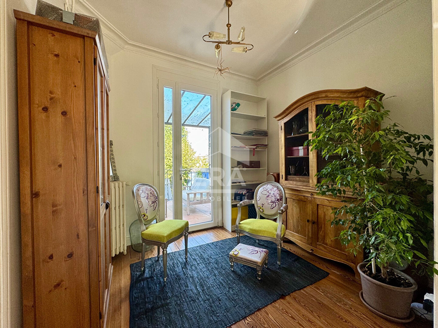 Photo Maison 6 pièces 4 chambres COMBS-LA-VILLE image 5/6