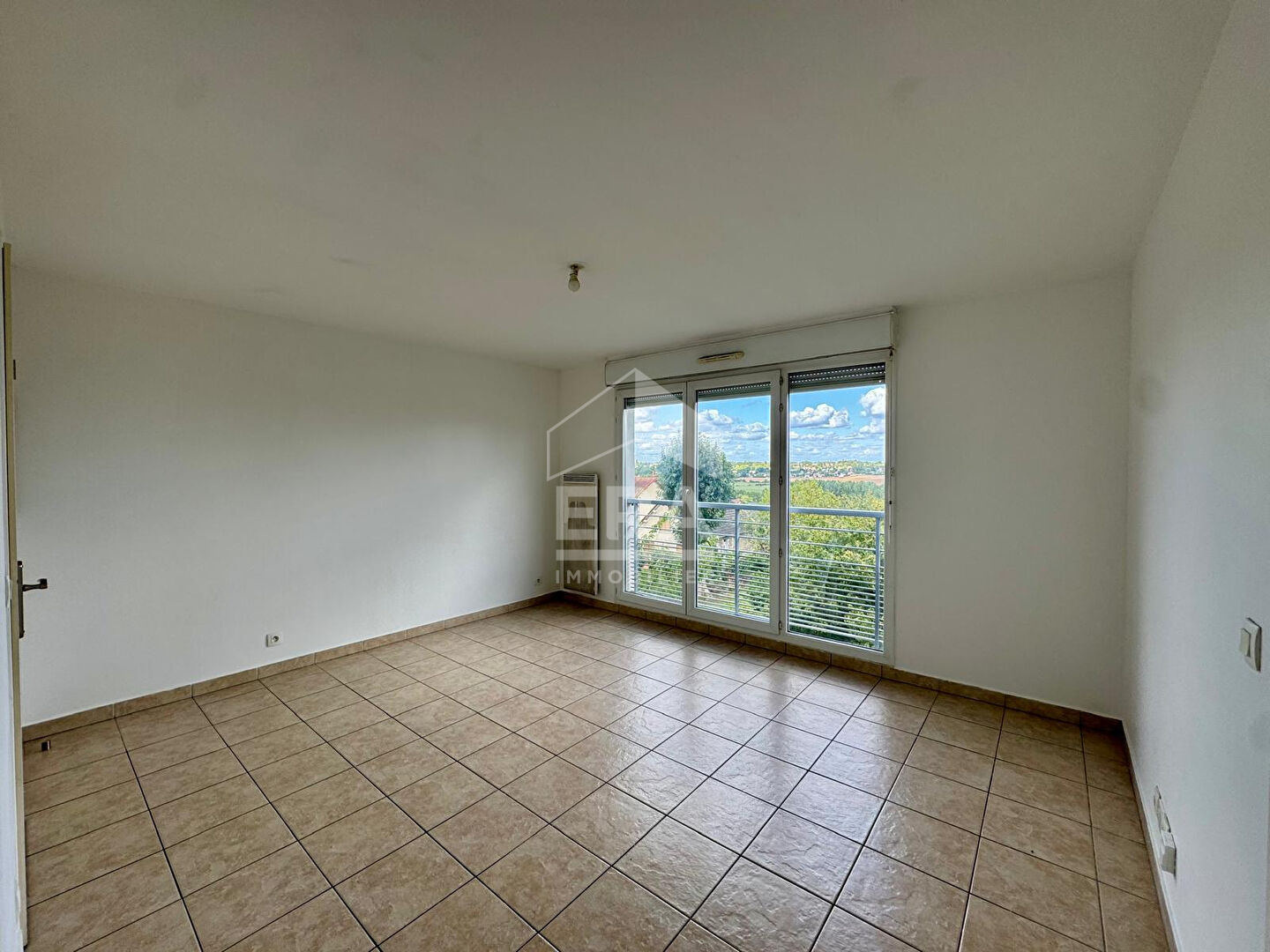 Photo Appartement Combs La Ville 2 pièces 38m2 image 2/4