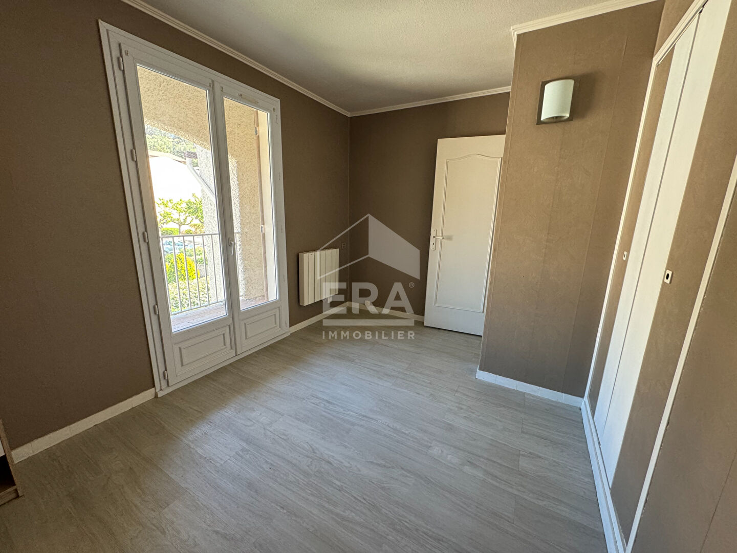 Photo Appartement T3 La Madrague de 47 m2 image 3/6