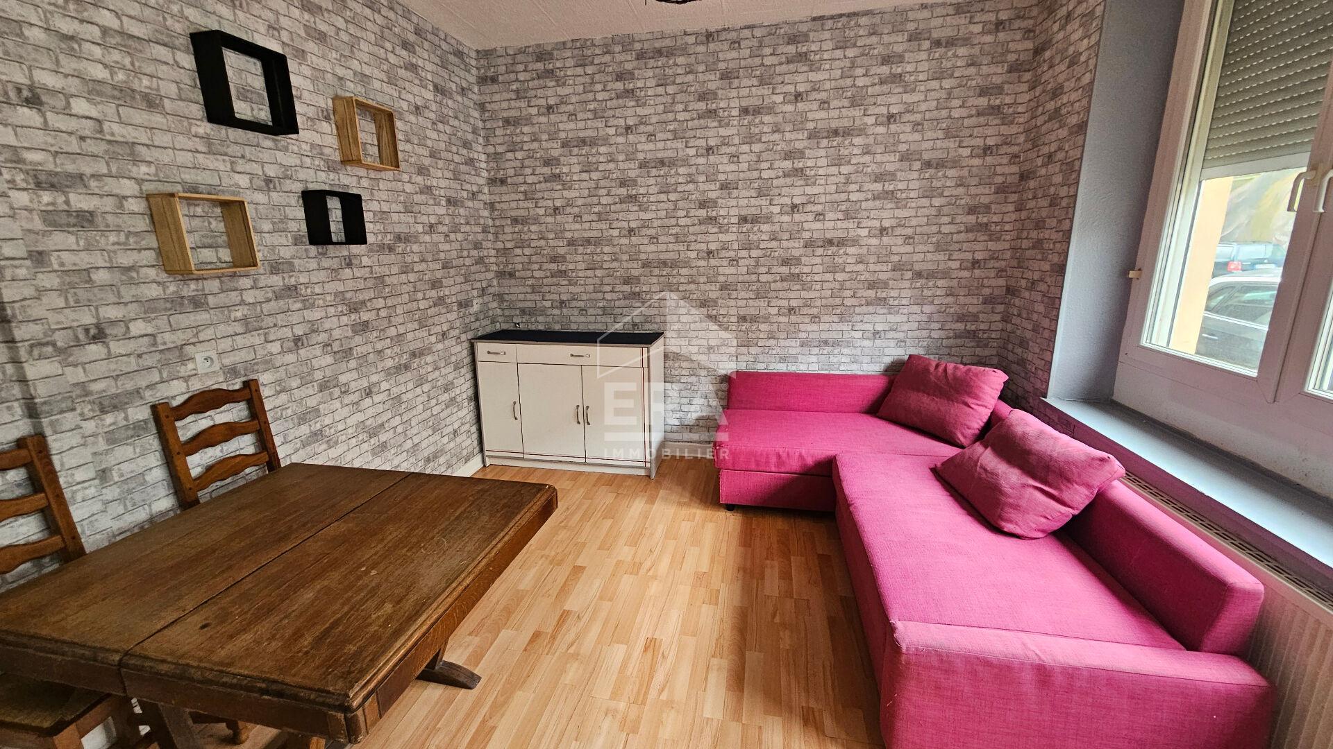 Photo Immeuble Rehon, 10 pièces image 3/6