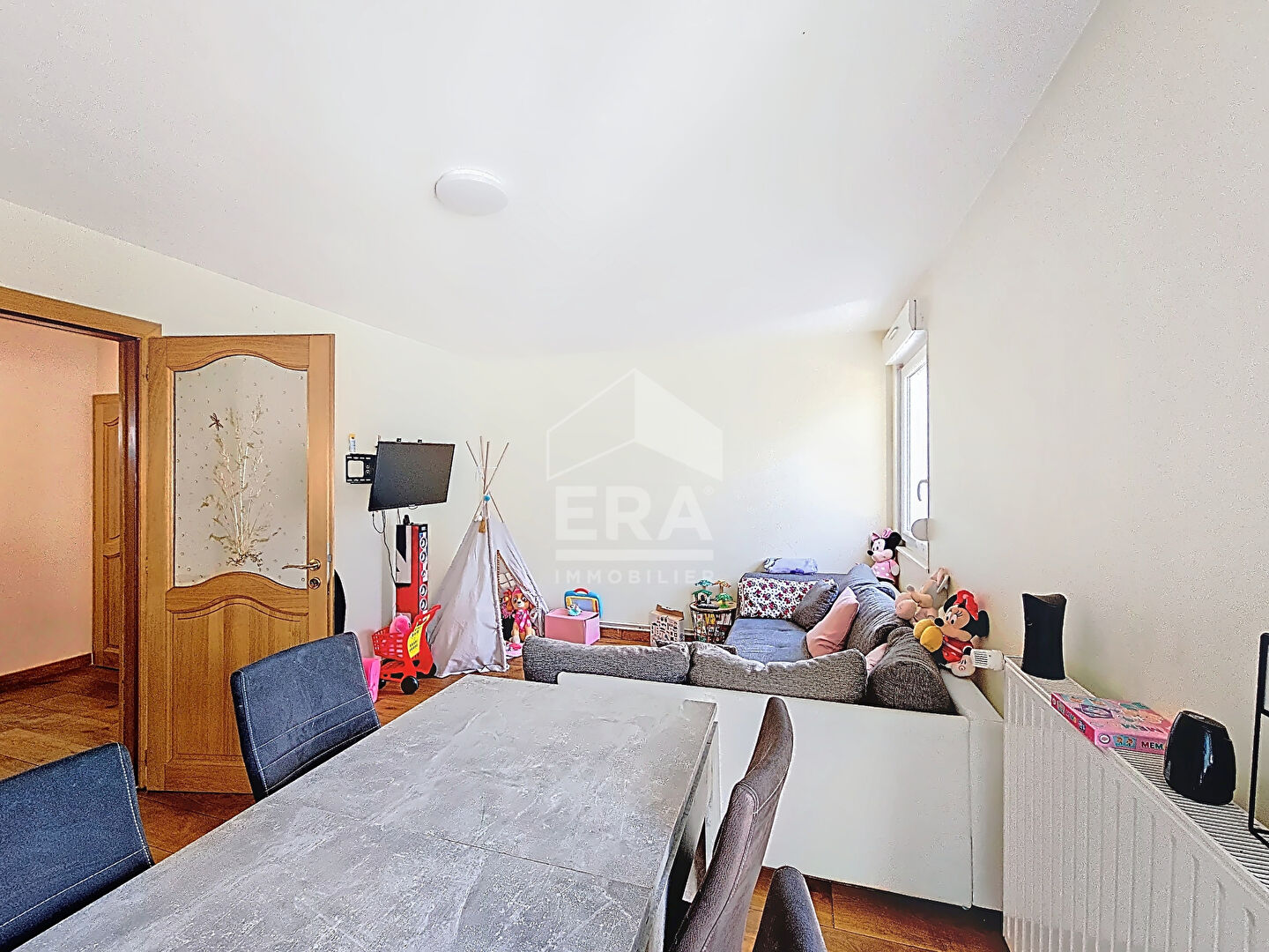 Agence immobilière de ERA SAINTIGNON