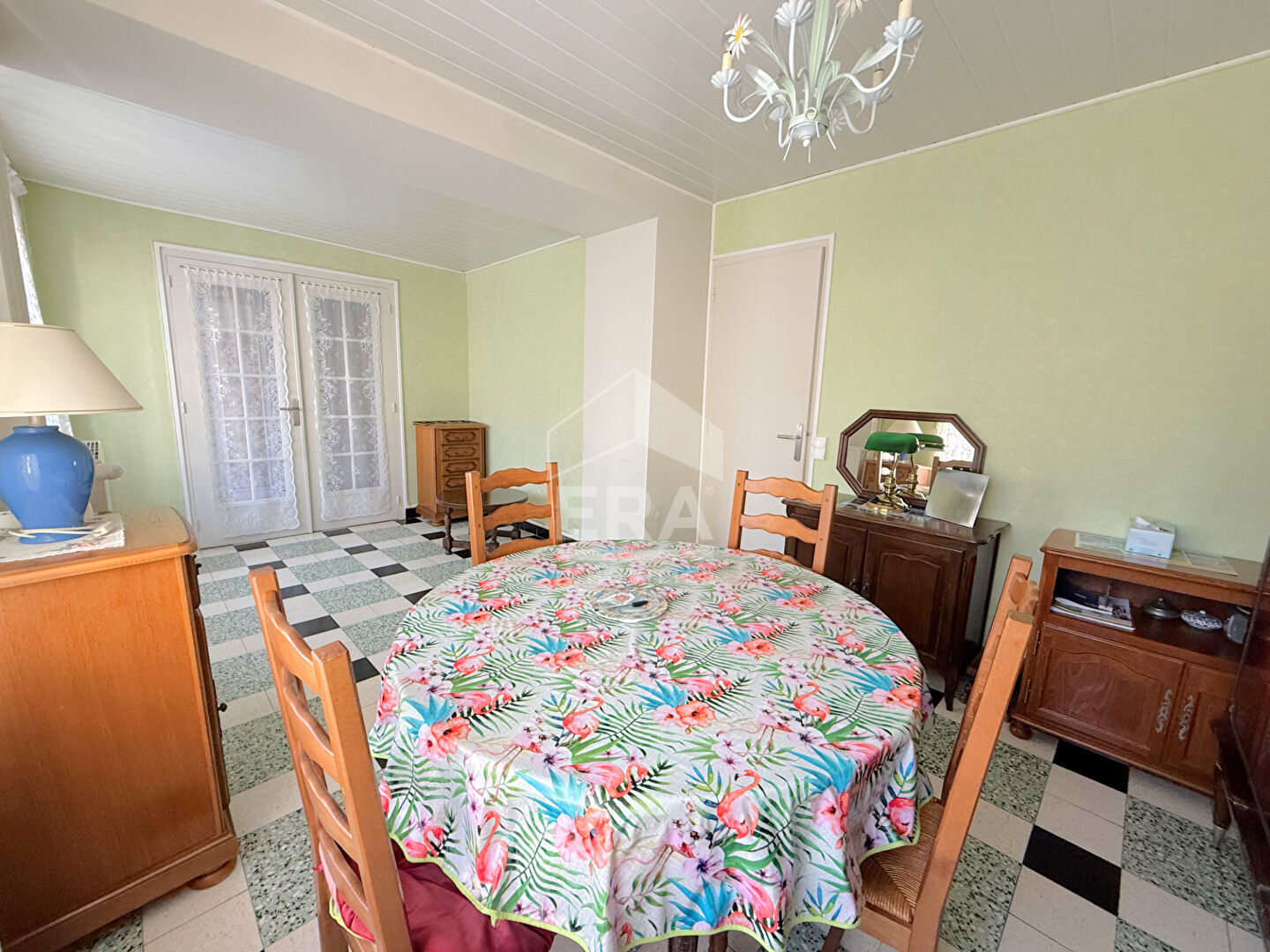 Charmante maison de 76m² avec jardin et double garage à ANDREZEL