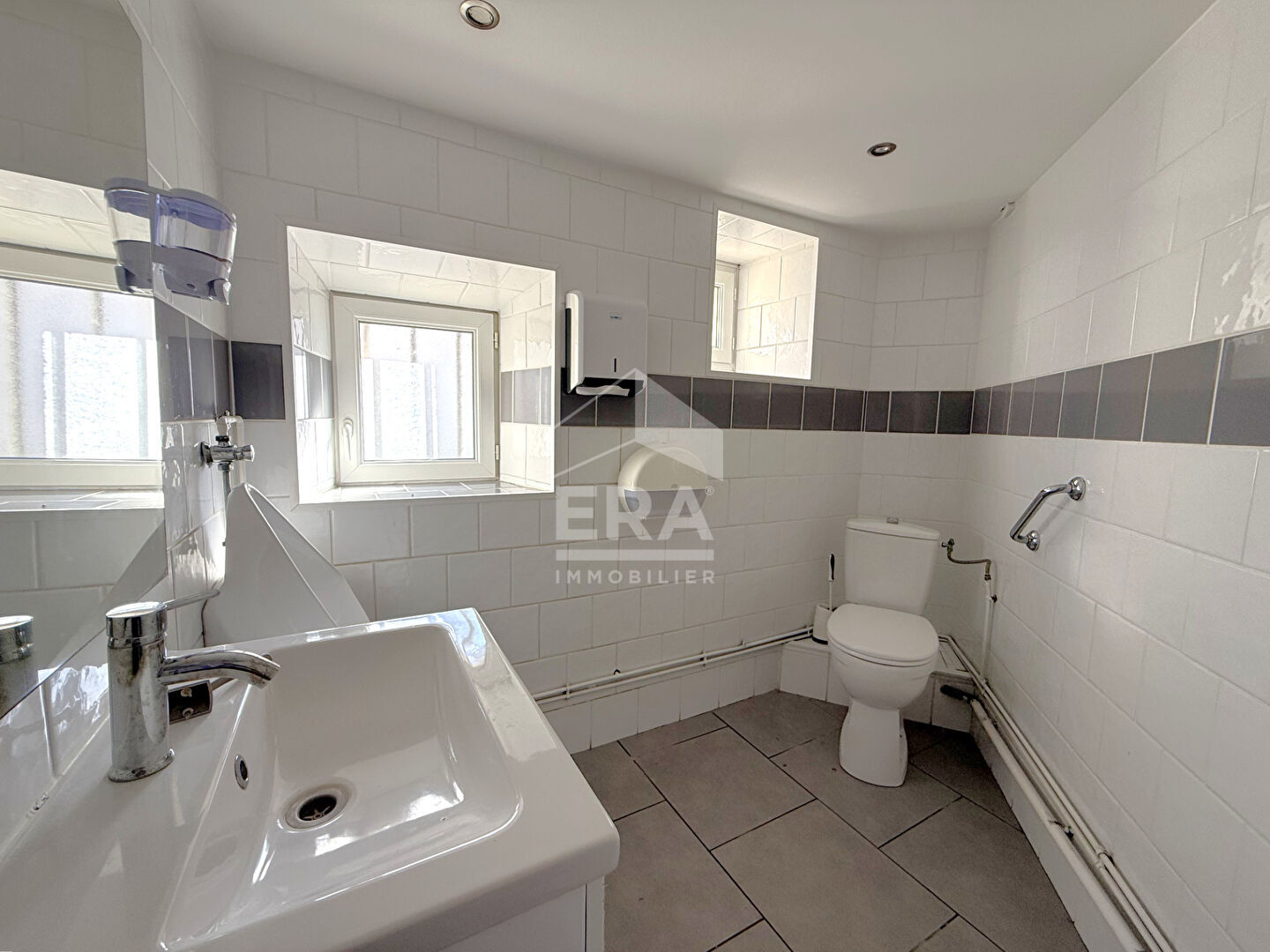 Photo Local commercial de 118 m² avec 2 appartements image 6/6