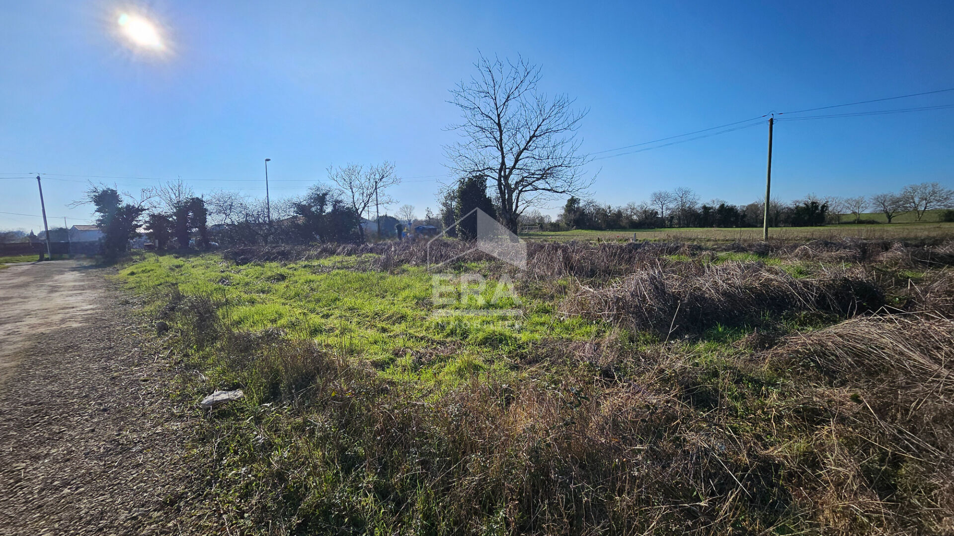 Terrain viabilisé 17700 Surgères