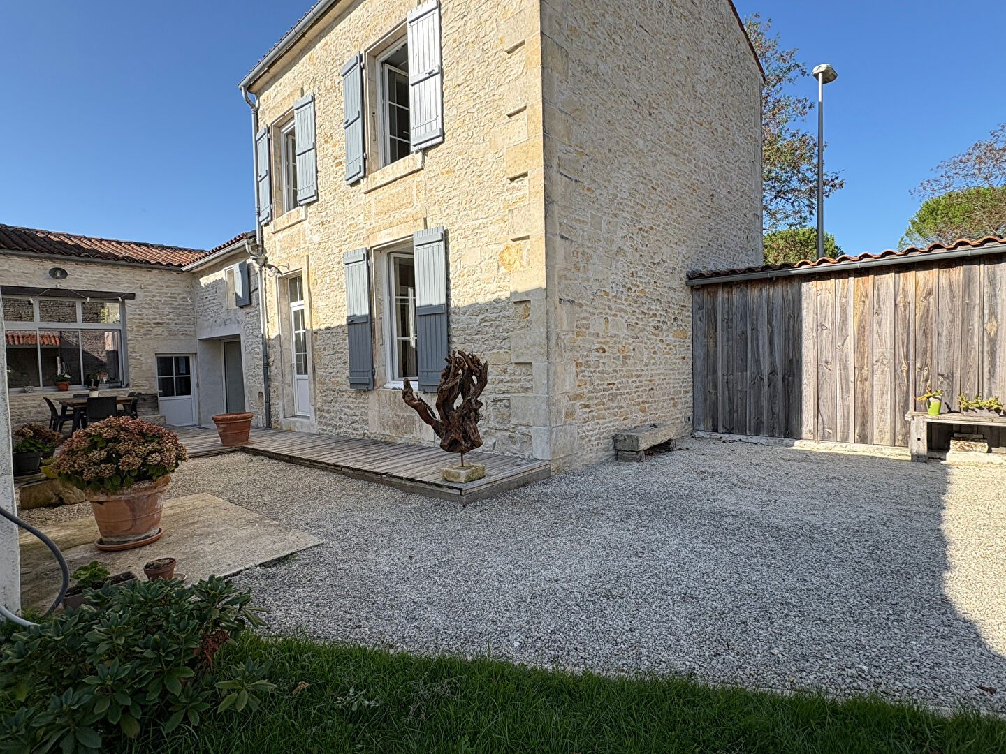 Photo Maison Saint Georges Du Bois 6 pièce(s) image 1/6