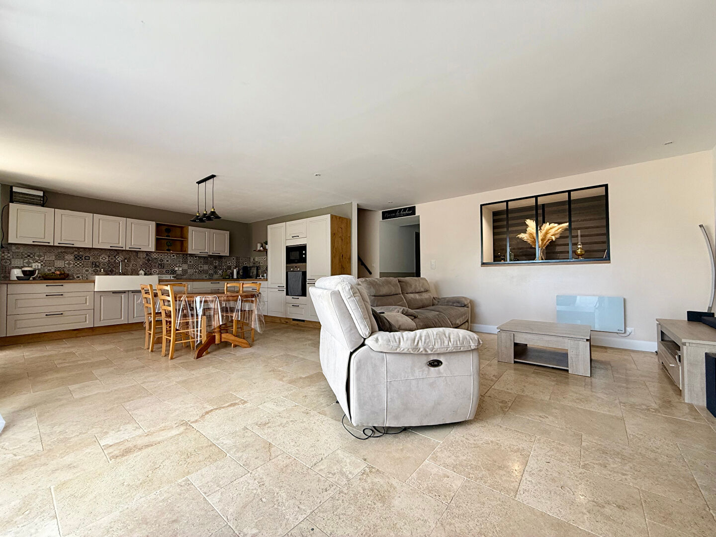 Photo Maison Surgeres 6 pièce(s) 127 m2 image 3/6