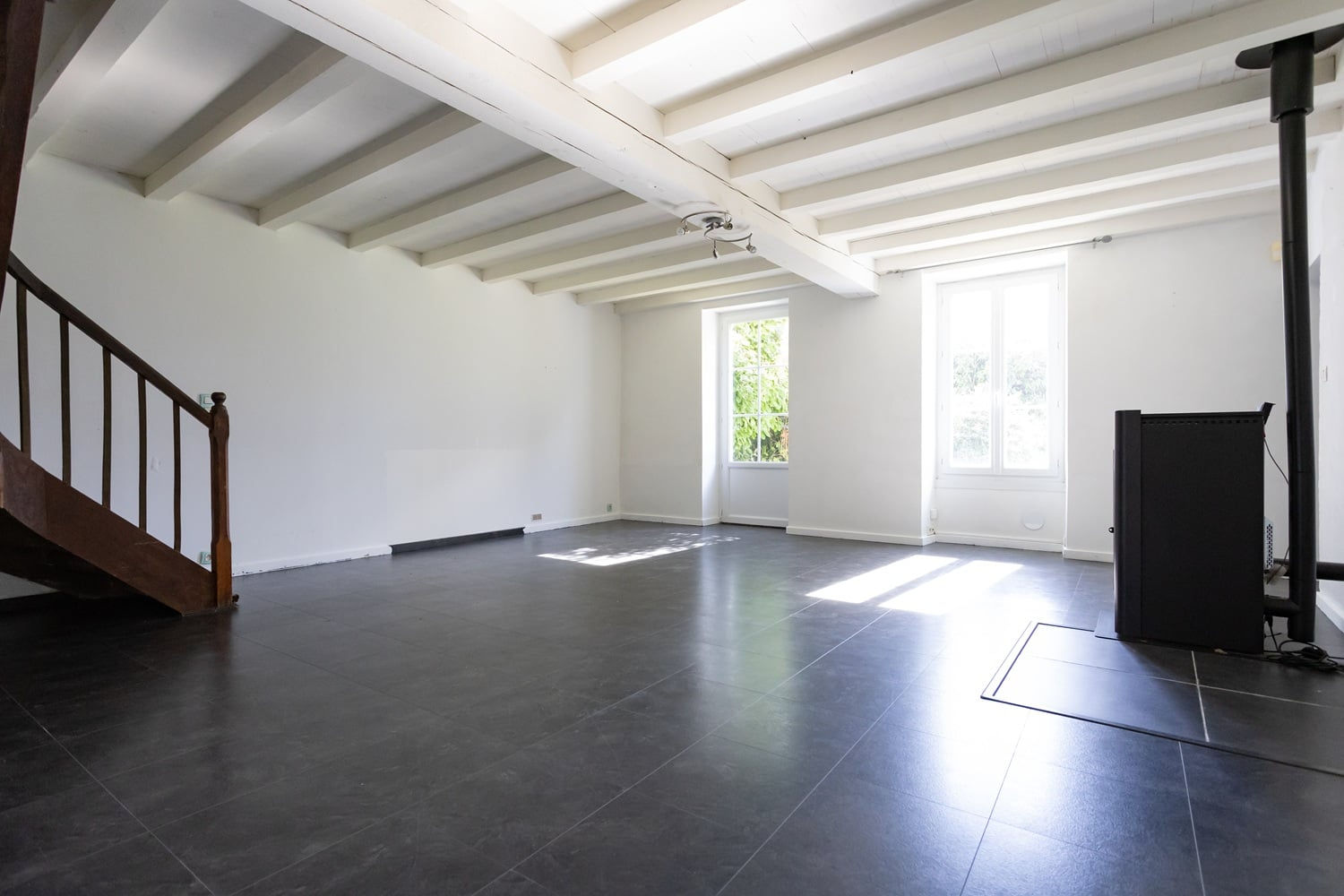 Photo Maison Surgères 5 pièce(s) 243m² image 3/6