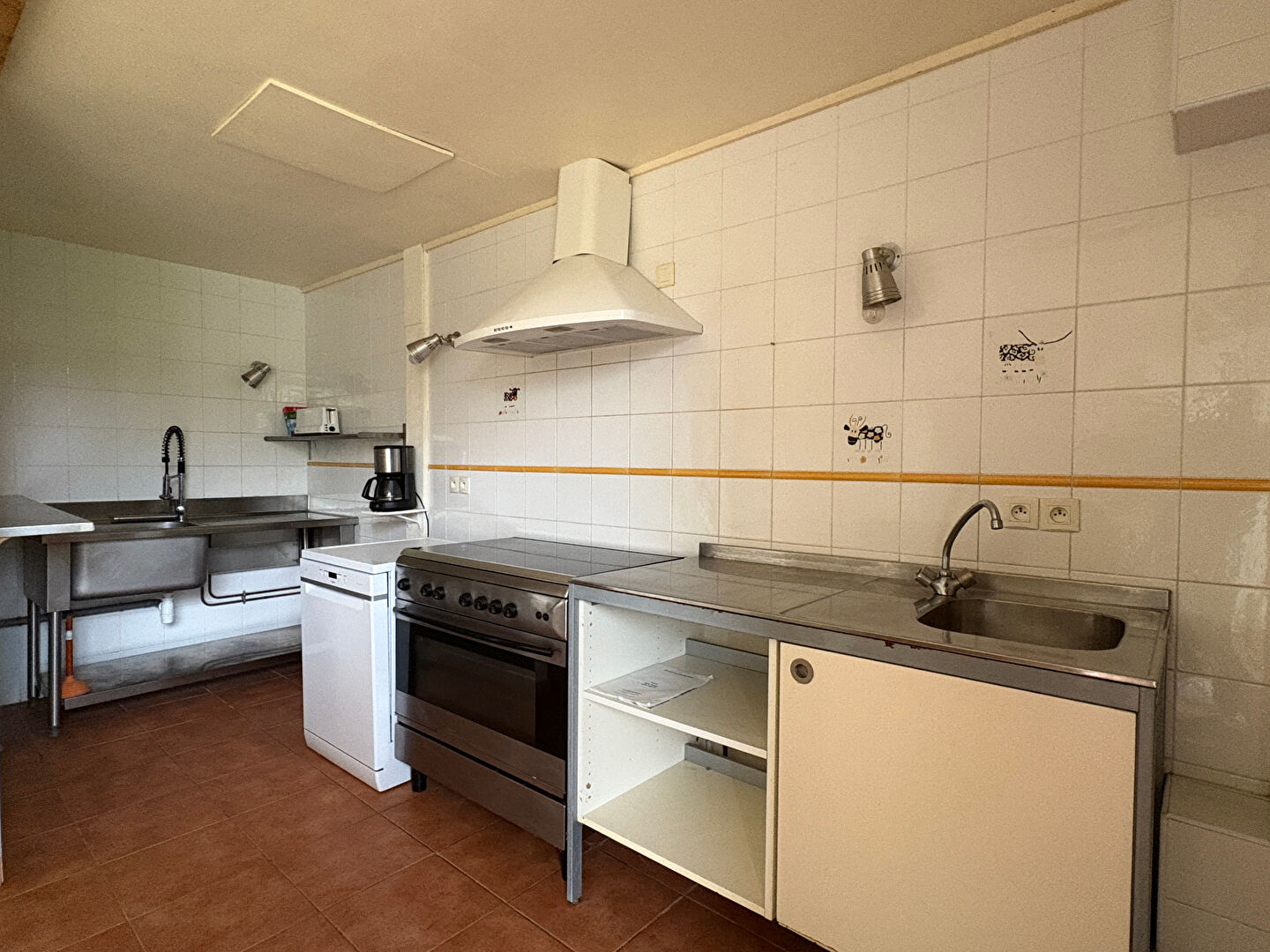 Photo Maison à louer 6 pièces 17700 image 5/6