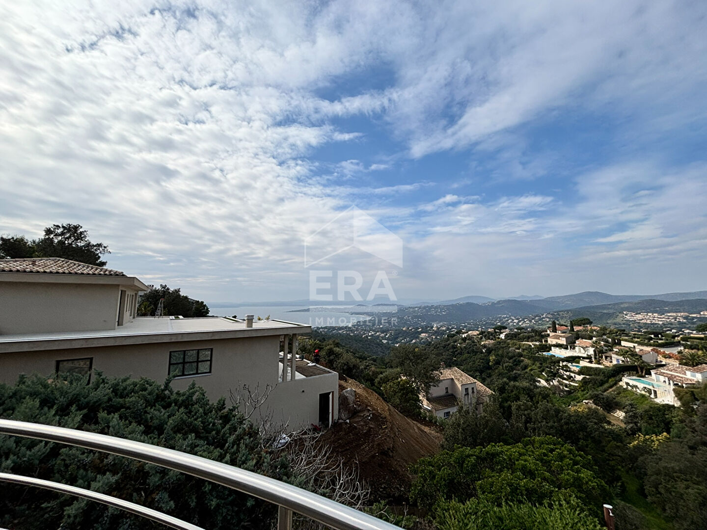 Agence immobilière de ERA FREJUS